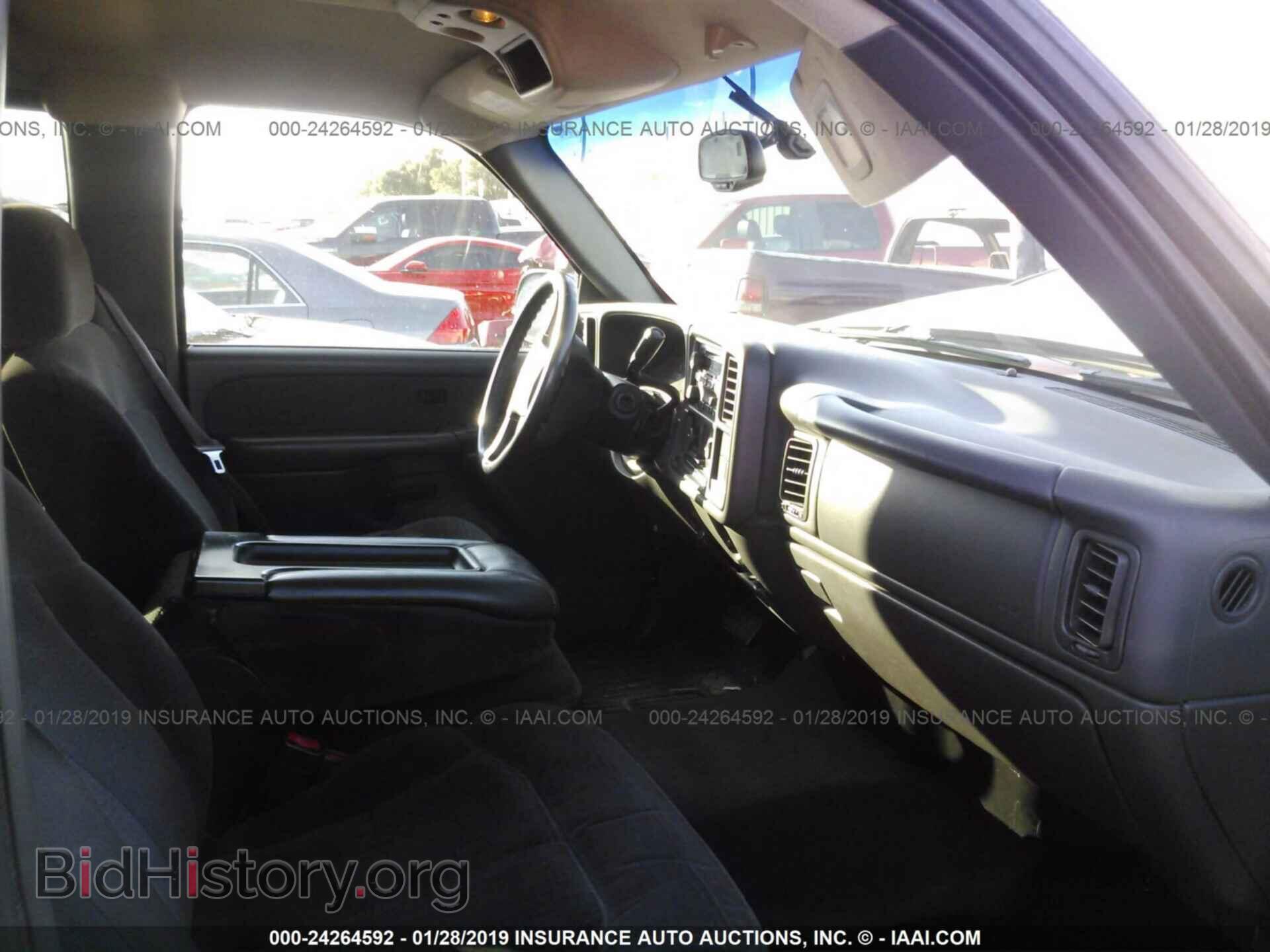 2003 GMC NEW SIERRA - VIN: 2GTEC19V731282082 - Фото 5