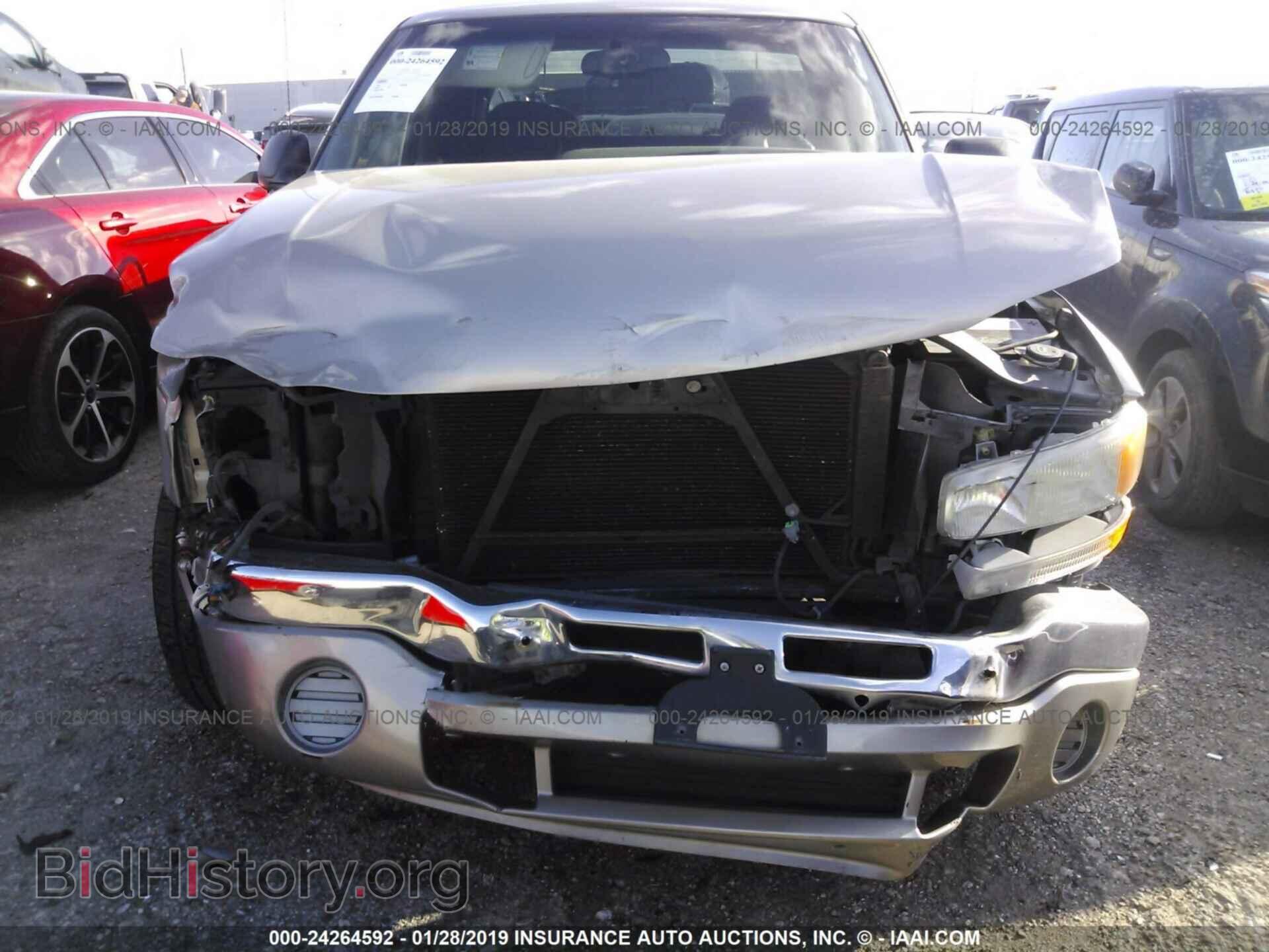 2003 GMC NEW SIERRA - VIN: 2GTEC19V731282082 - Фото 6