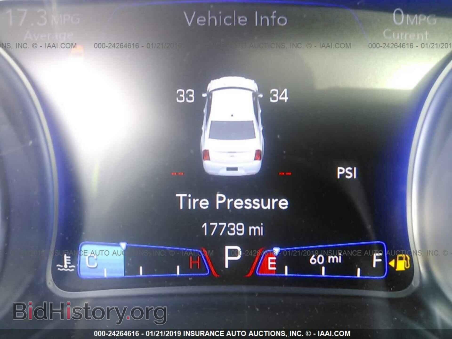 2017 CHRYSLER 300 - VIN: 2C3CCARG9HH540324 - Фото 7