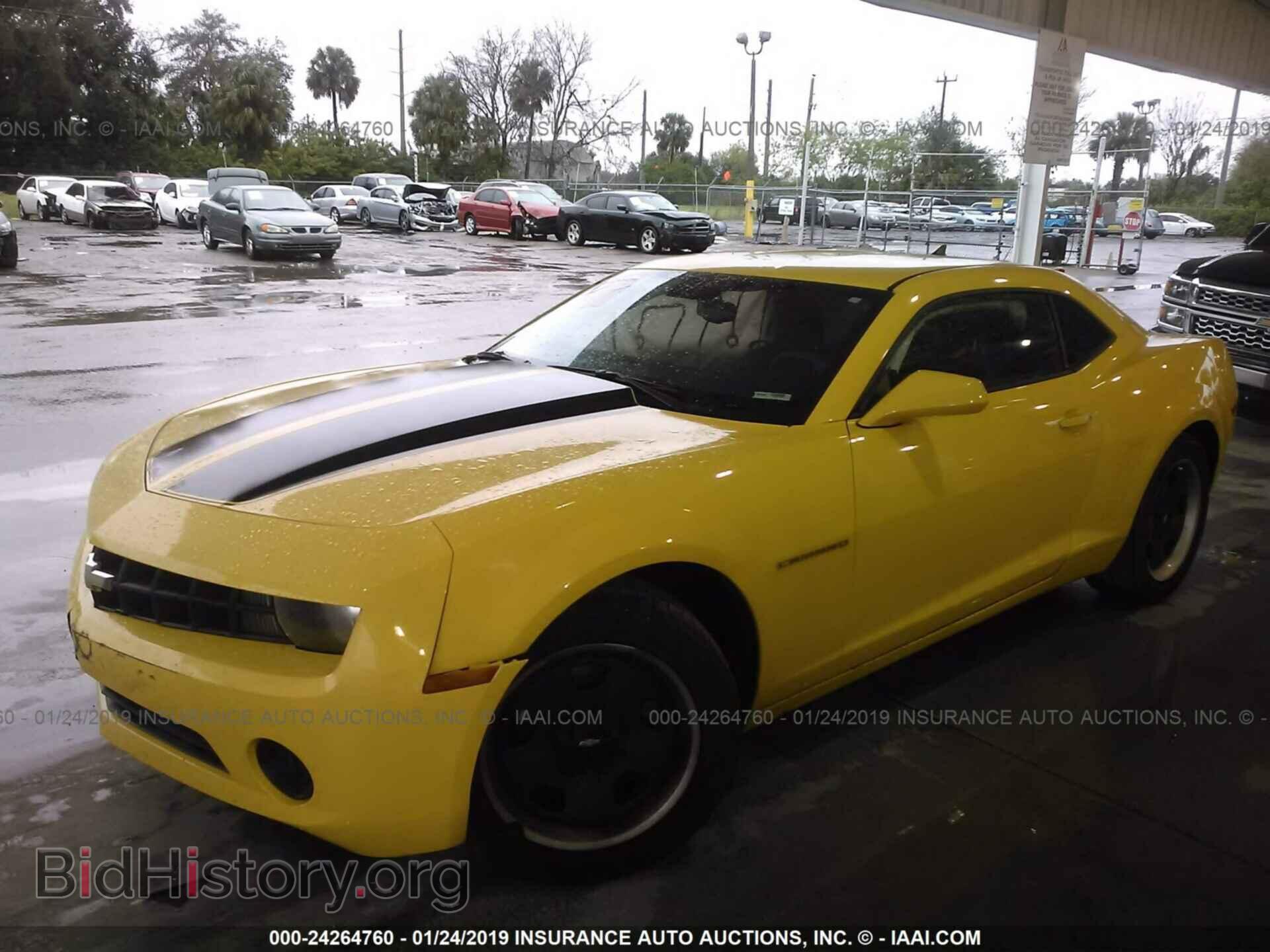 2010 CHEVROLET CAMARO - VIN: 2G1FA1EV4A9224678 - Фото 2