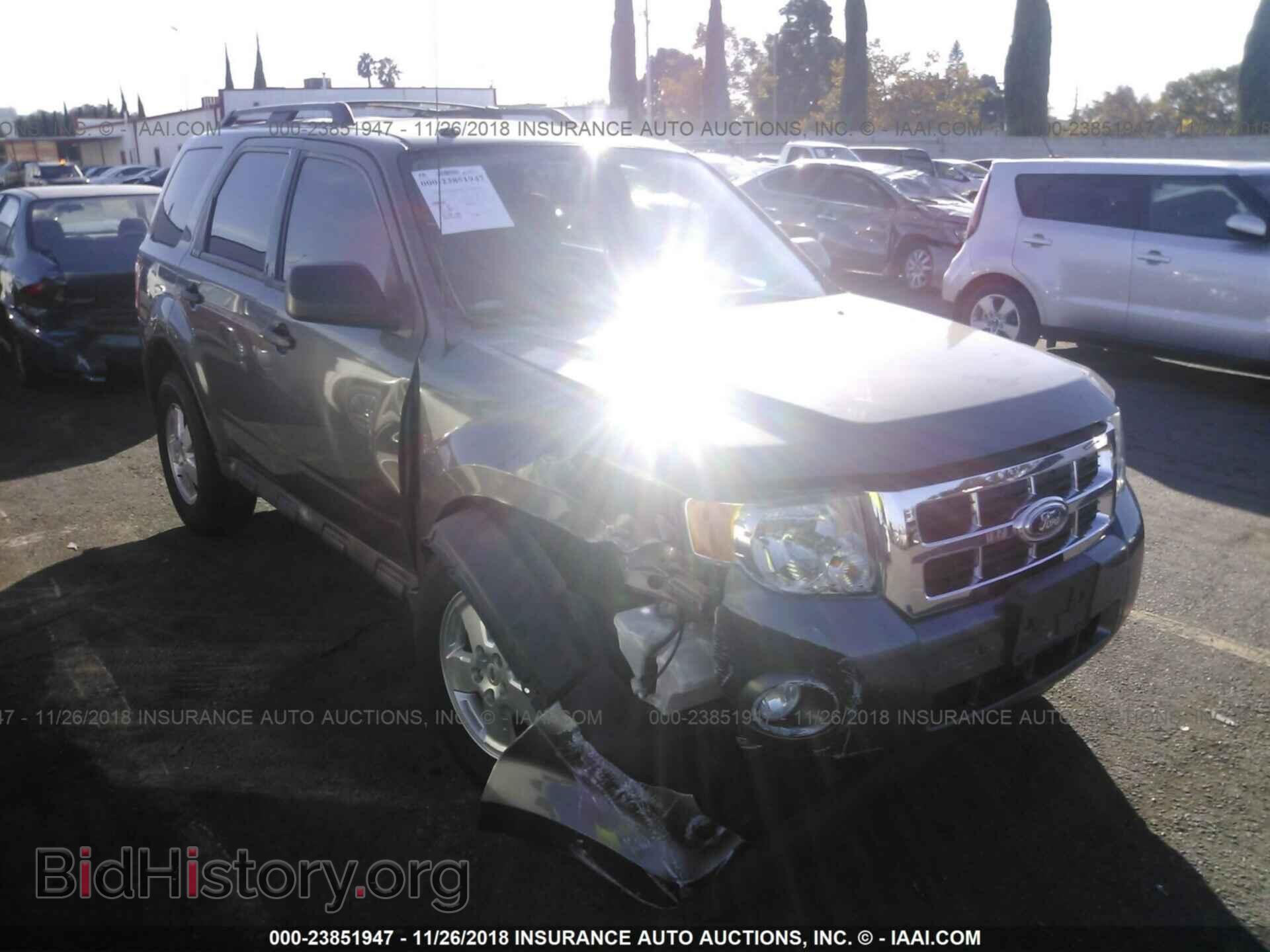 Photo 1FMCU0D77CKA50407 - FORD ESCAPE 2012
