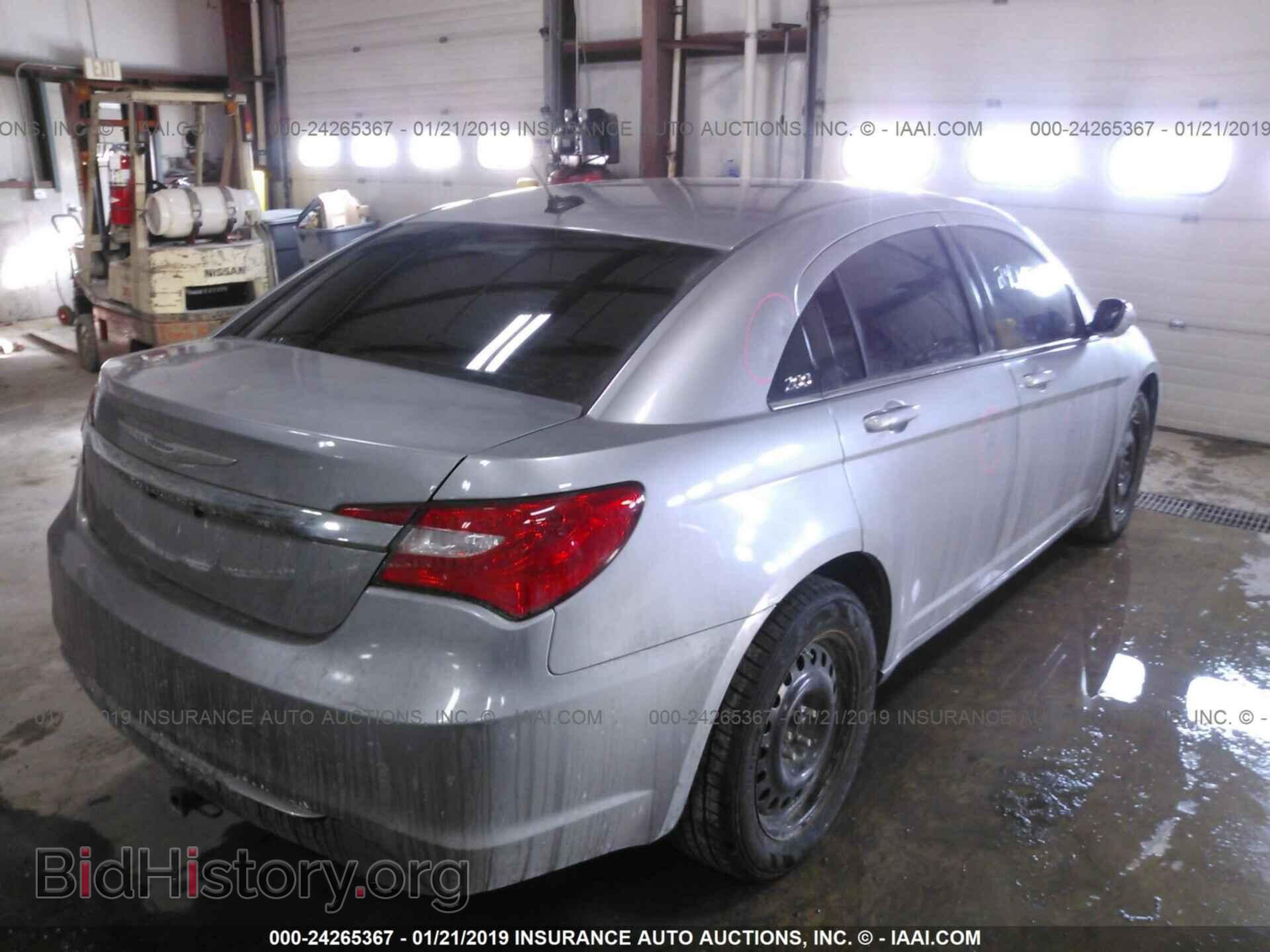 2013 CHRYSLER 200 - VIN: 1C3CCBBB8DN509815 - Фото 4
