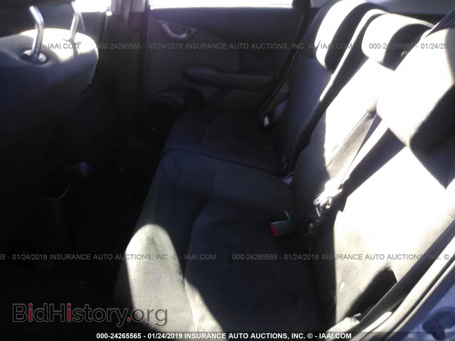 2011 HONDA FIT - VIN: JHMGE8G5XBC021762 - Фото 8