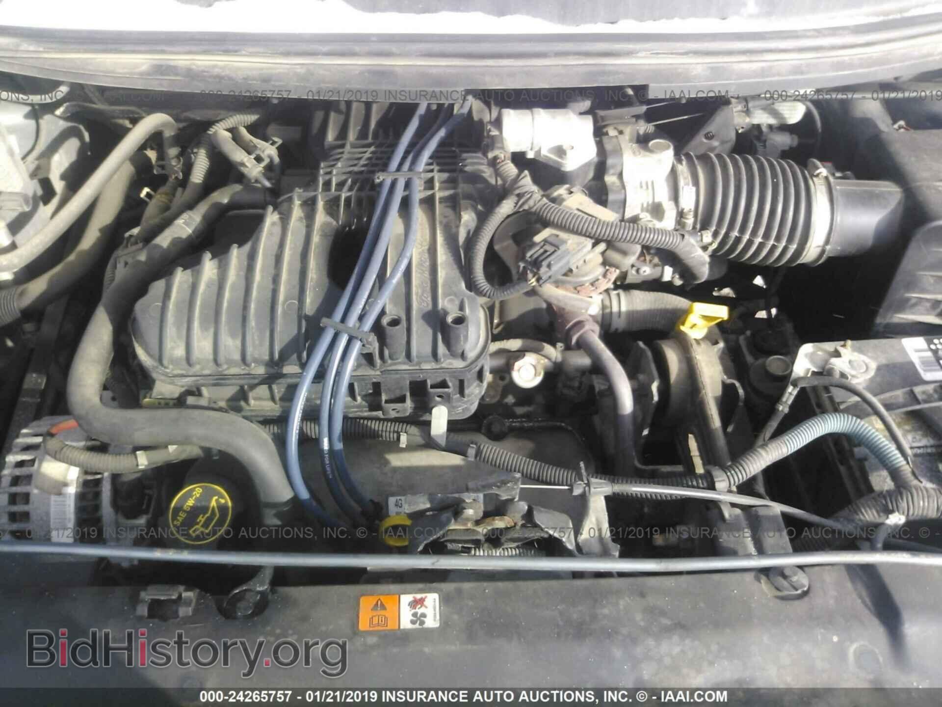 2004 FORD FREESTAR - VIN: 2FMDA58244BB31918 - Фото 10