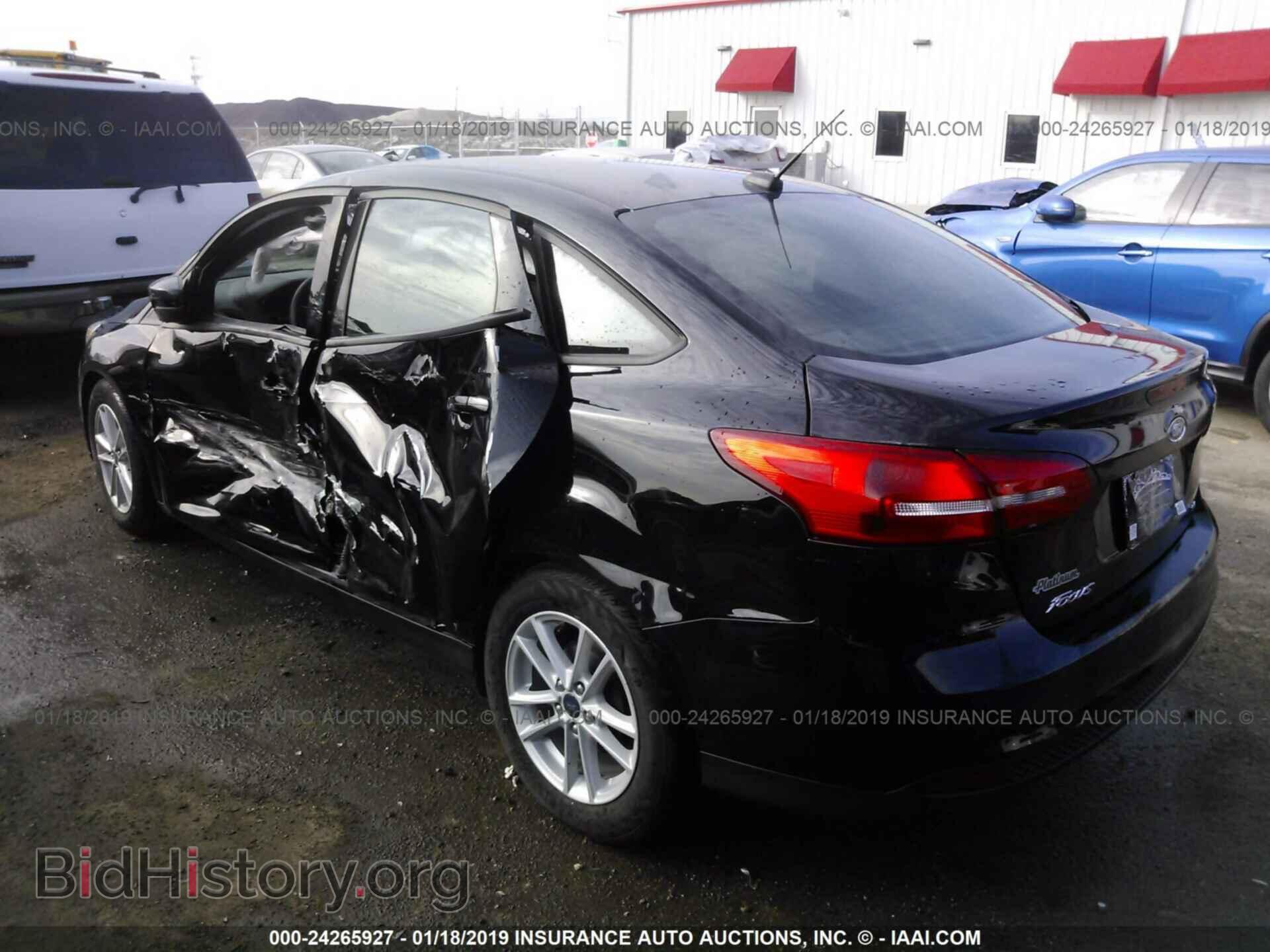 2017 FORD FOCUS - VIN: 1FADP3F23HL222216 - Фото 3