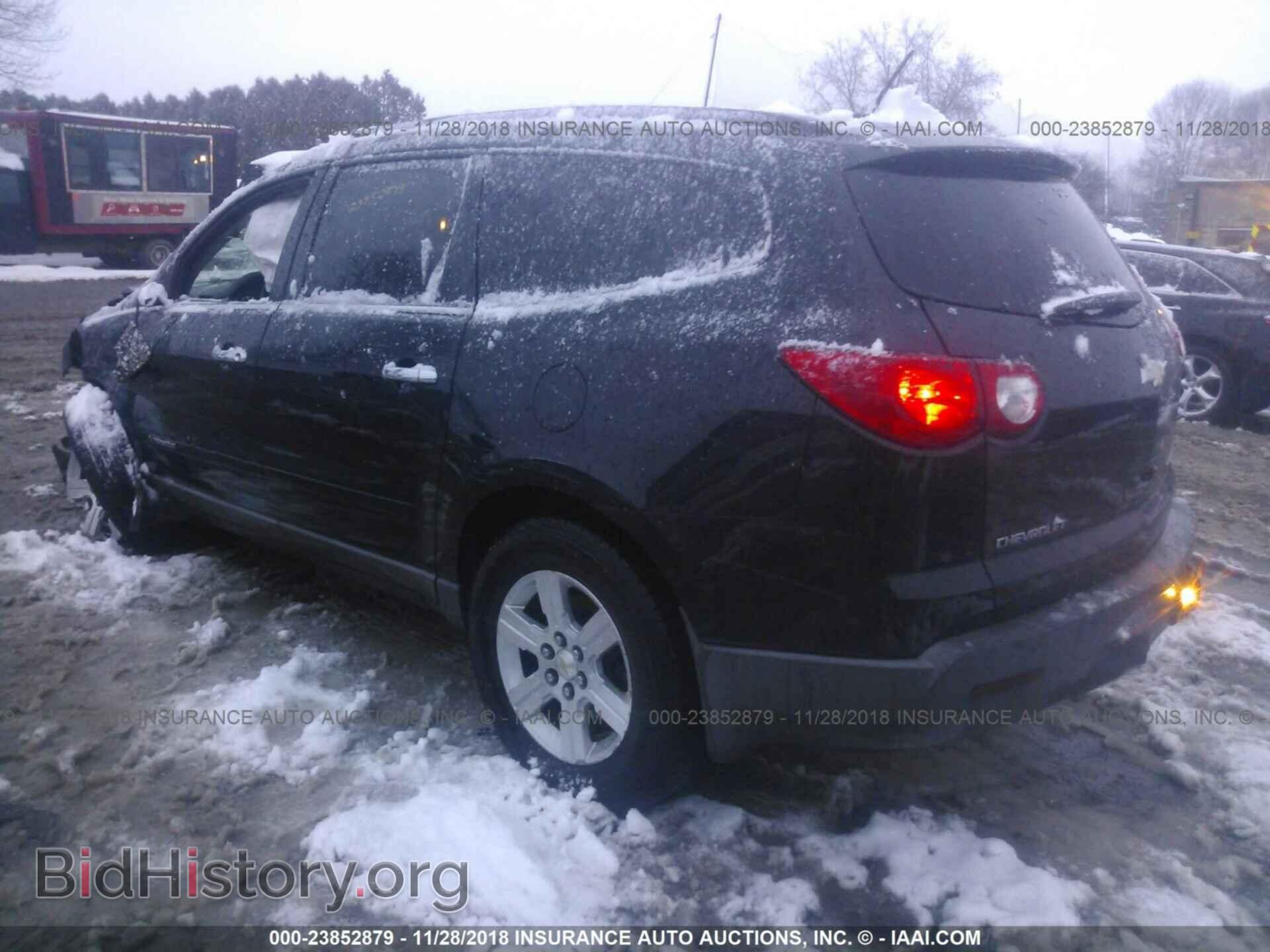 2009 CHEVROLET TRAVERSE - VIN: 1GNEV23D09S117491 - Фото 3