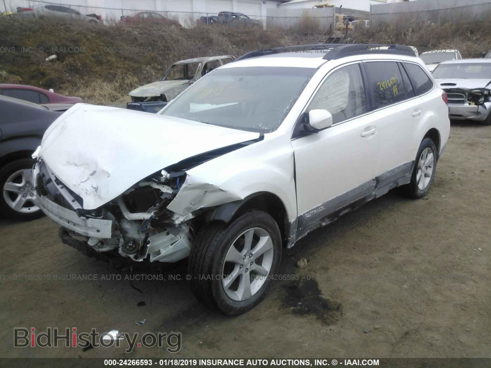2014 SUBARU OUTBACK - VIN: 4S4BRBLC9E3241301 - Фото 2