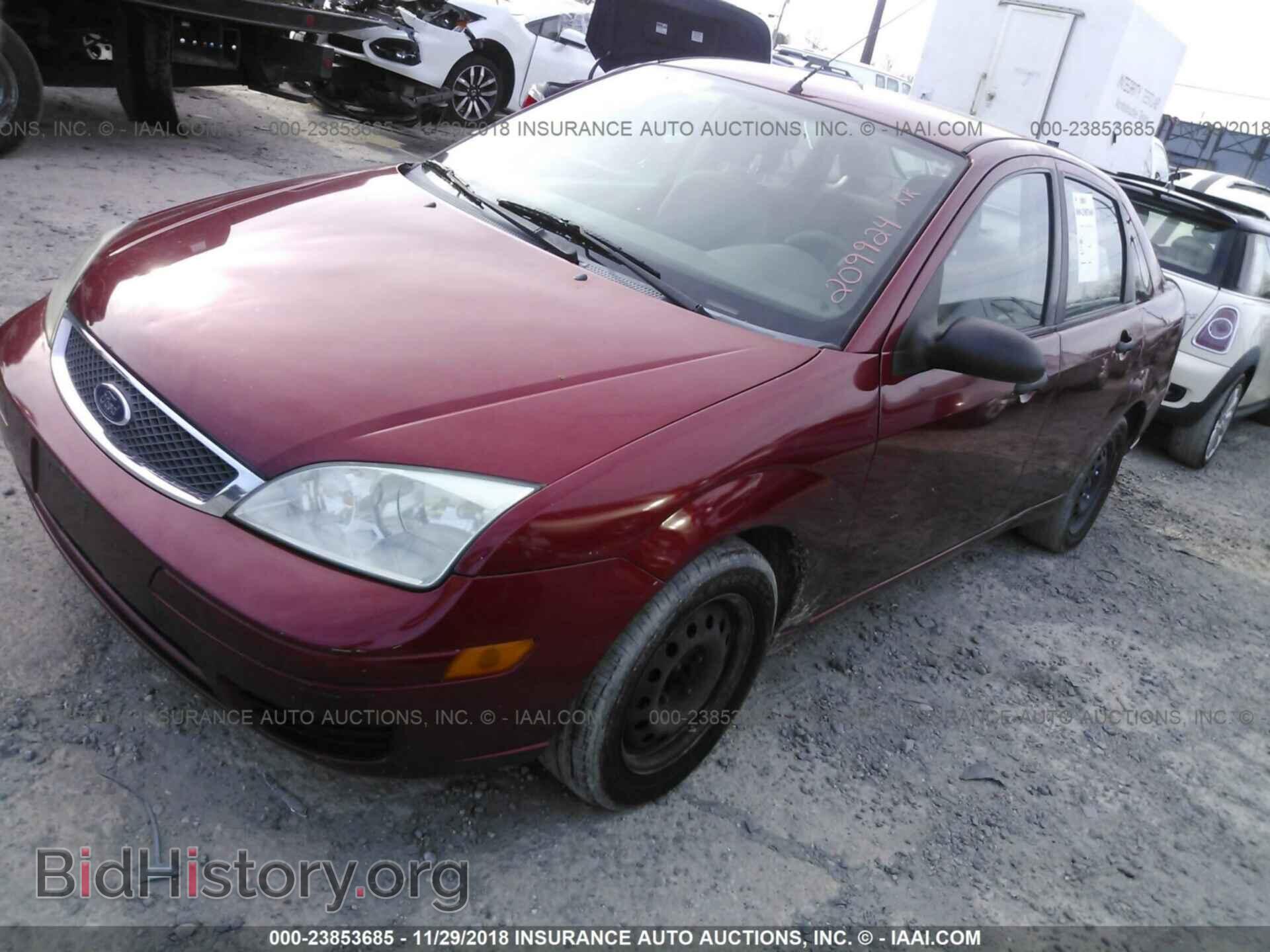 2005 FORD FOCUS - VIN: 1FAFP34N95W209924 - Фото 2