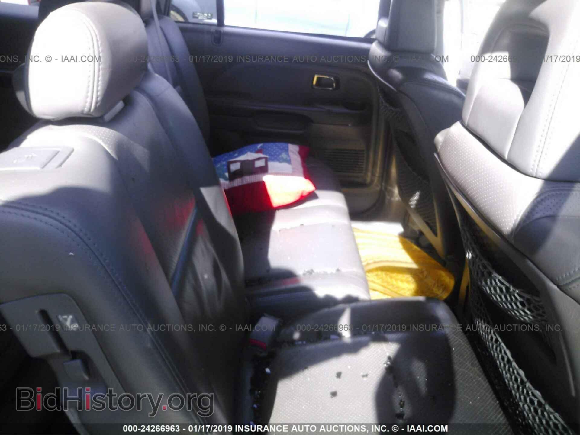 2005 HONDA PILOT - VIN: 5FNYF185X5B051392 - Фото 8