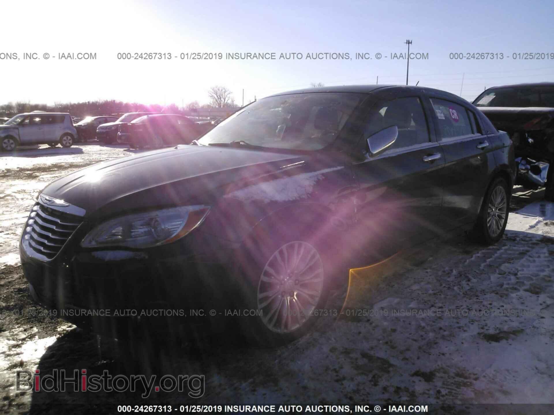 2012 CHRYSLER 200 - VIN: 1C3CCBCB1CN217680 - Photo 2