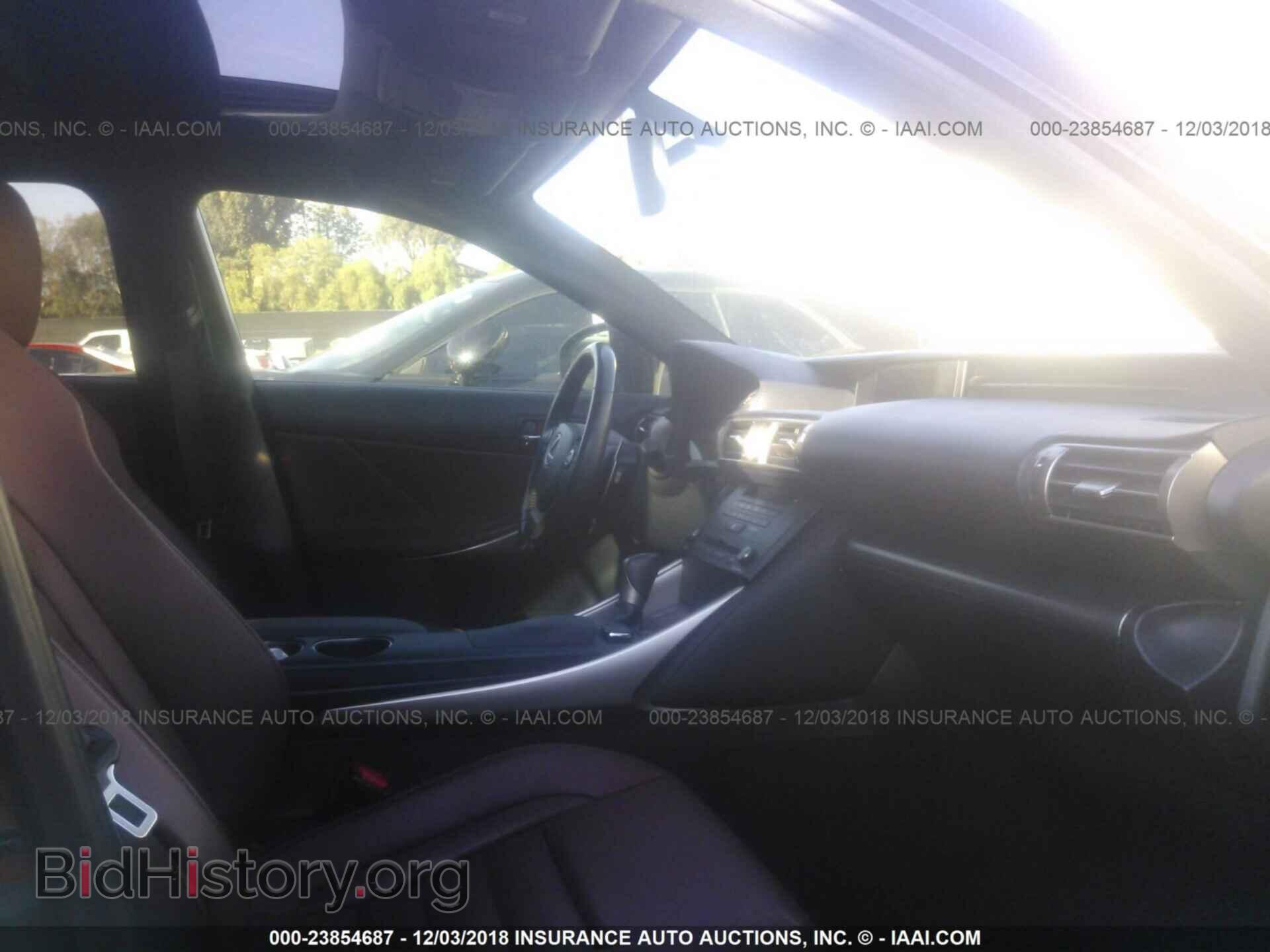 2016 LEXUS IS - VIN: JTHBA1D20G5007632 - Photo 5