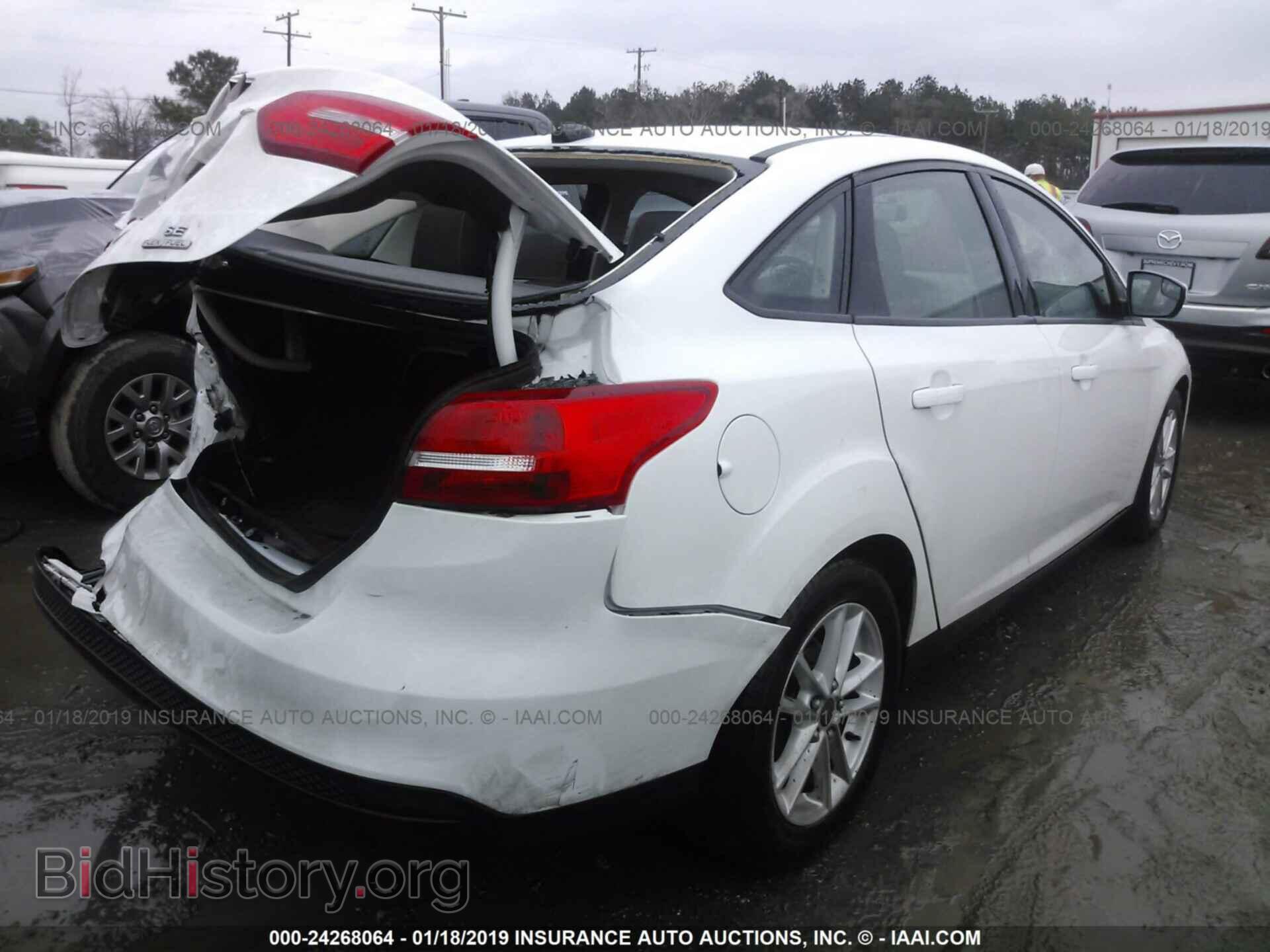 2016 FORD FOCUS - VIN: 1FADP3F23GL216284 - Photo 4