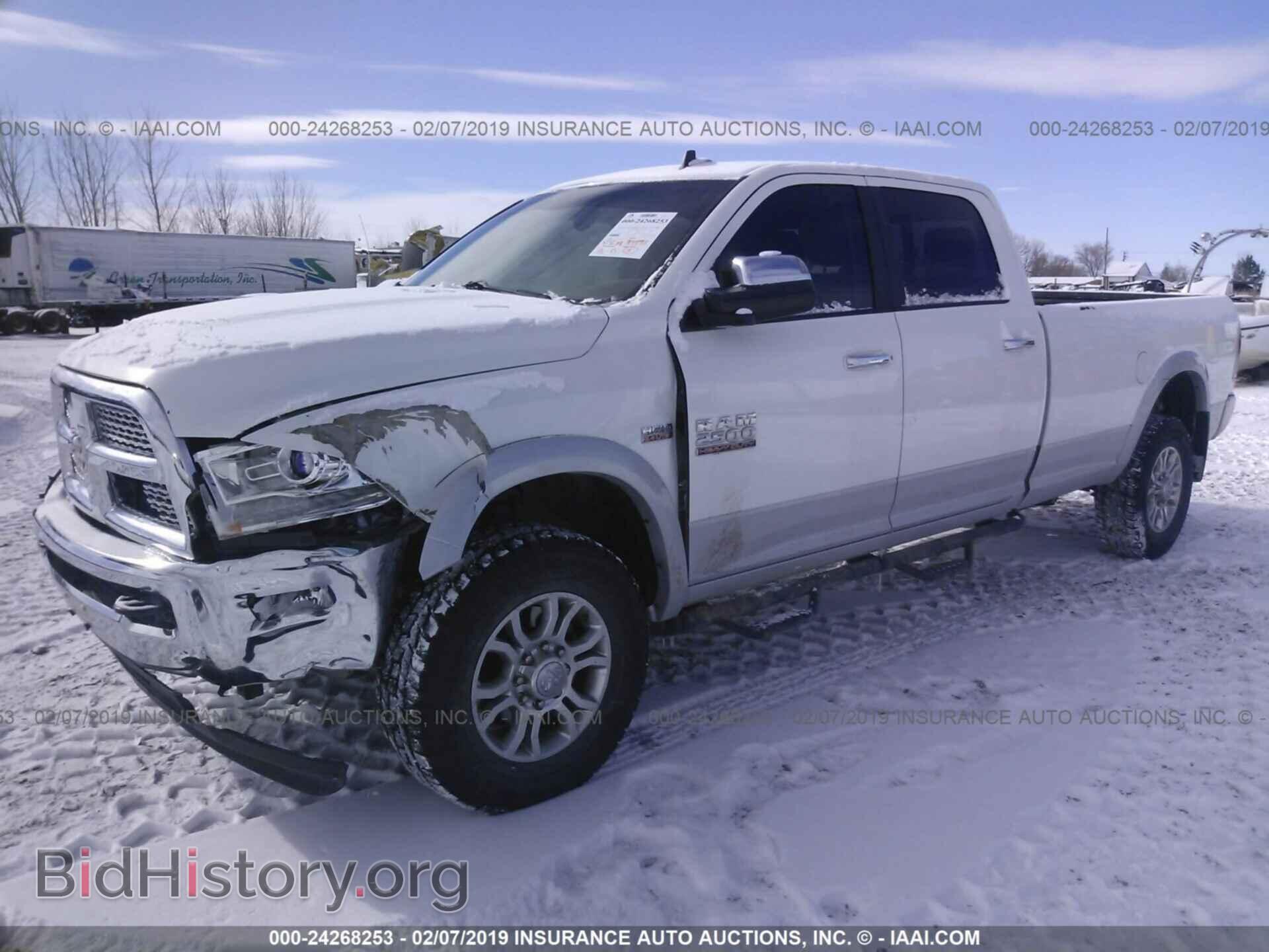 2015 RAM 2500 - VIN: 3C6UR5KJ5FG520930 - Фото 2