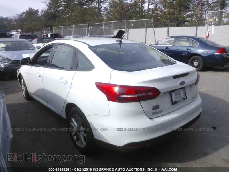 2016 Ford FOCUS (VIN 1FADP3F25GL240604) — photo 3 of 10