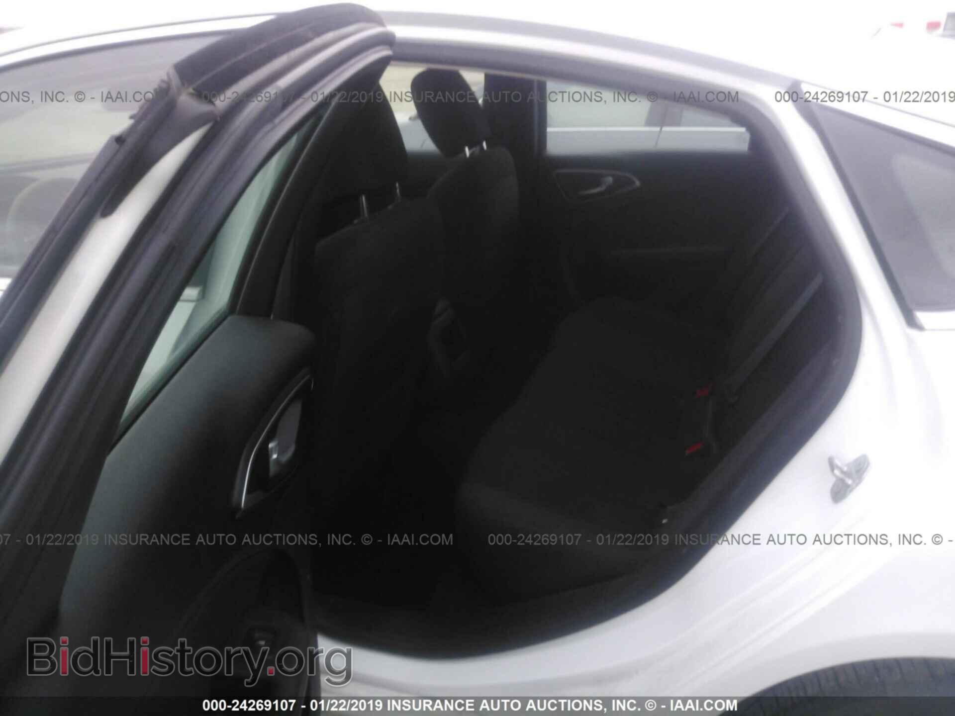2015 CHRYSLER 200 - VIN: 1C3CCCAB7FN754163 - Photo 8