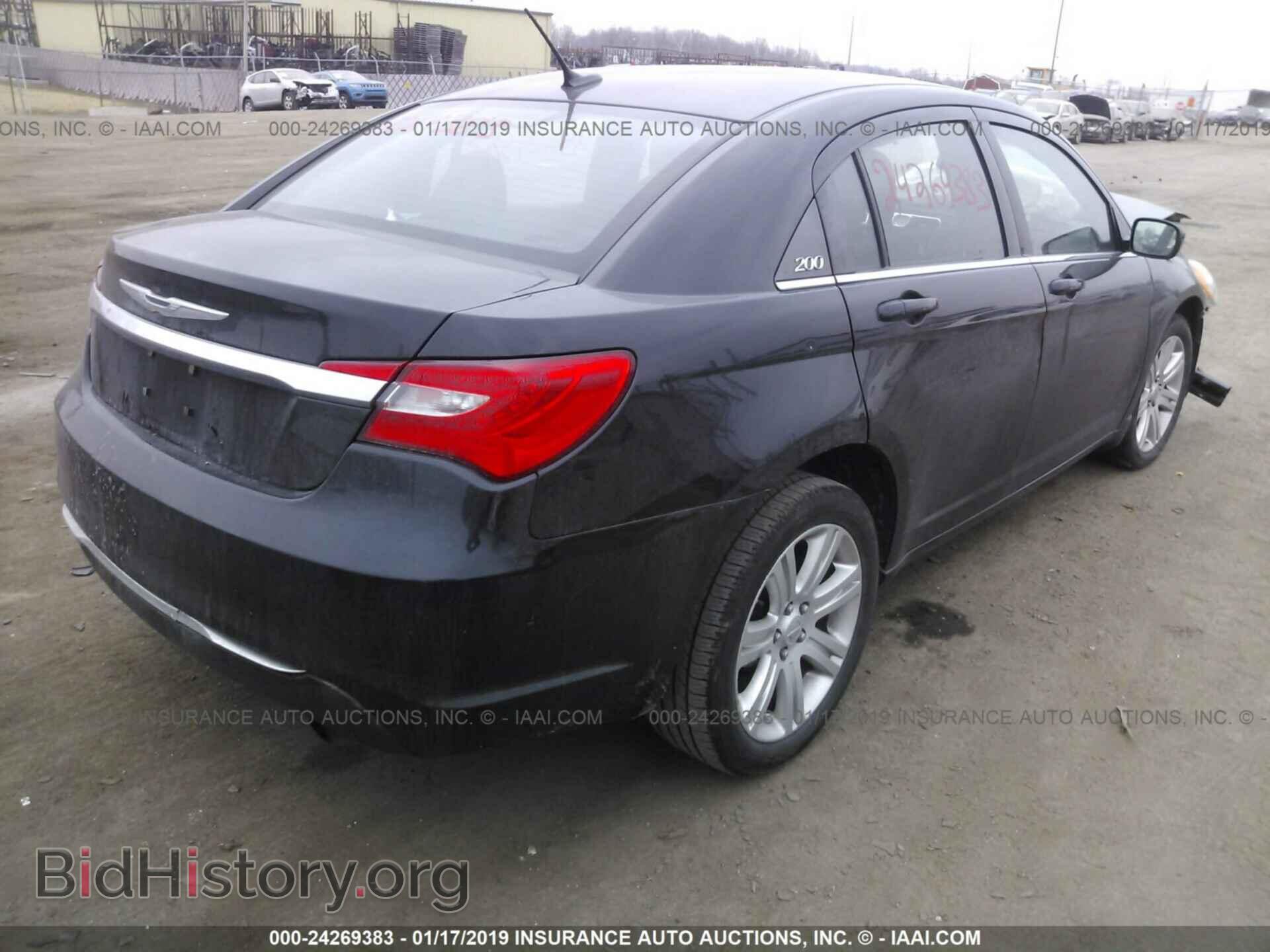 2012 CHRYSLER 200 - VIN: 1C3CCBBB2CN125415 - Фото 4