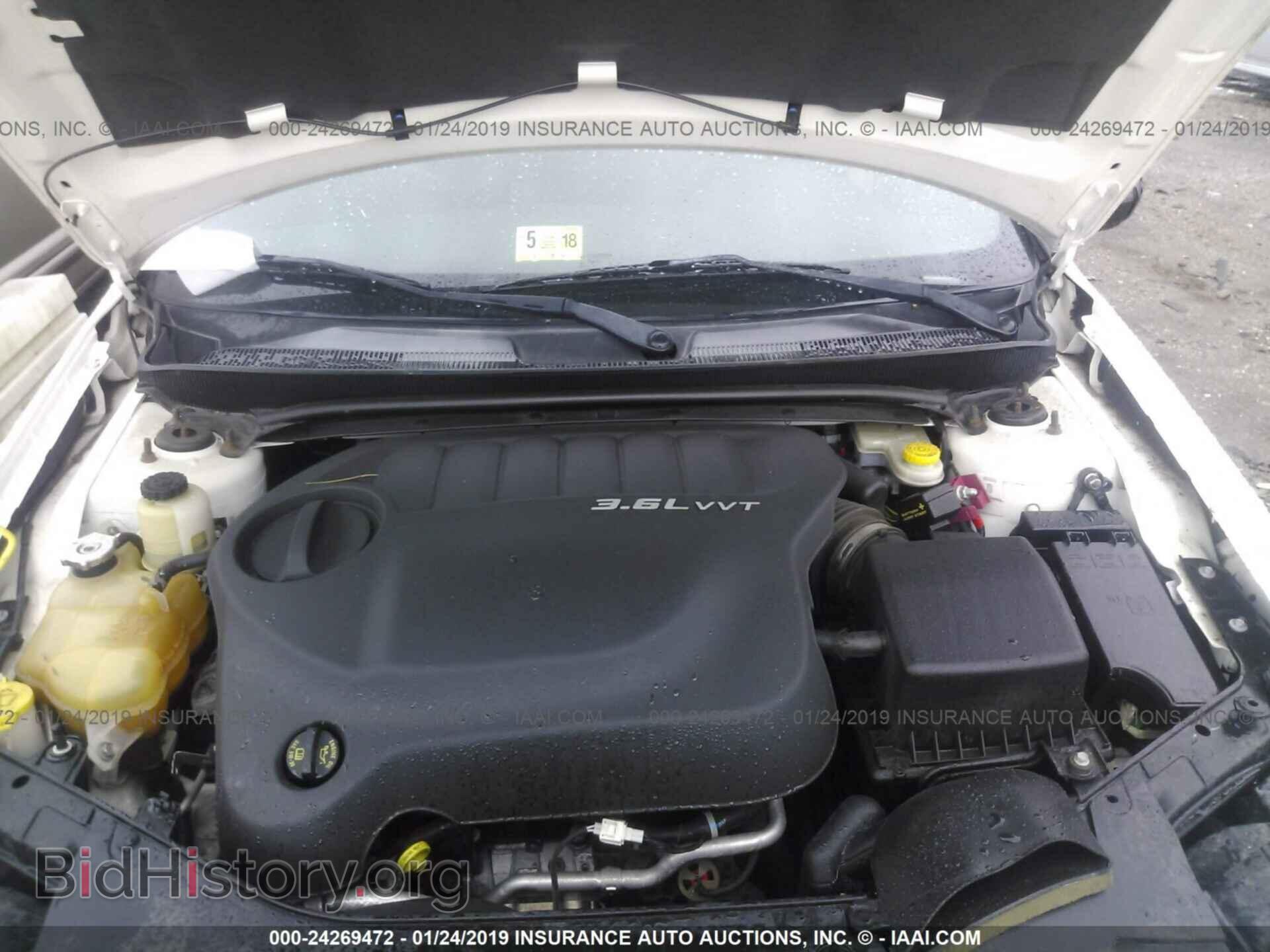 2011 CHRYSLER 200 - VIN: 1C3BC2FGXBN520118 - Фото 10