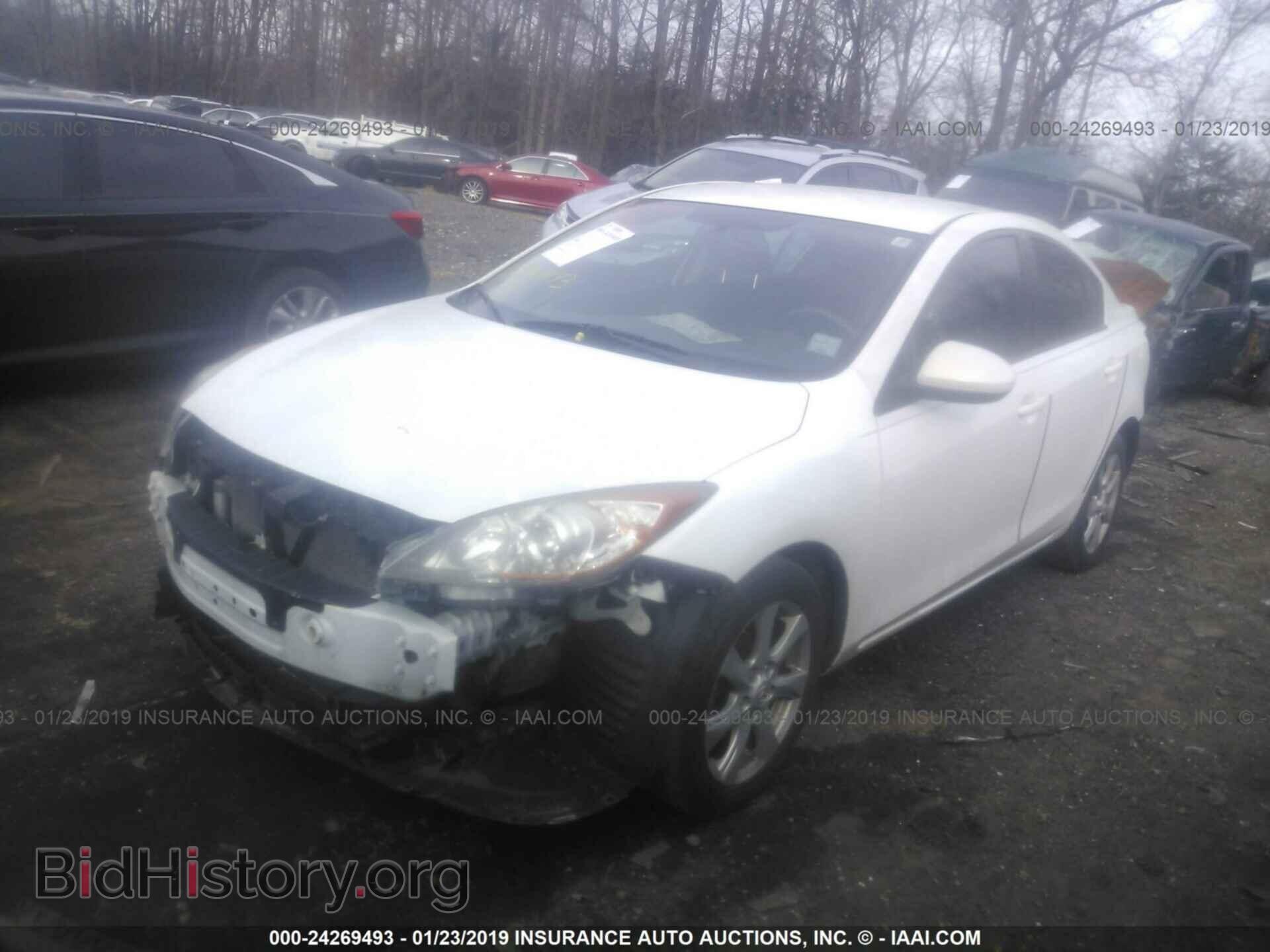 2011 MAZDA 3 - VIN: JM1BL1VG3B1399091 - Фото 2