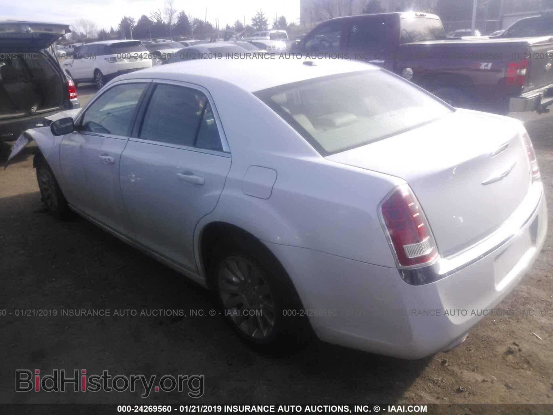 2014 CHRYSLER 300 - VIN: 2C3CCAAG7EH249182 - Фото 3