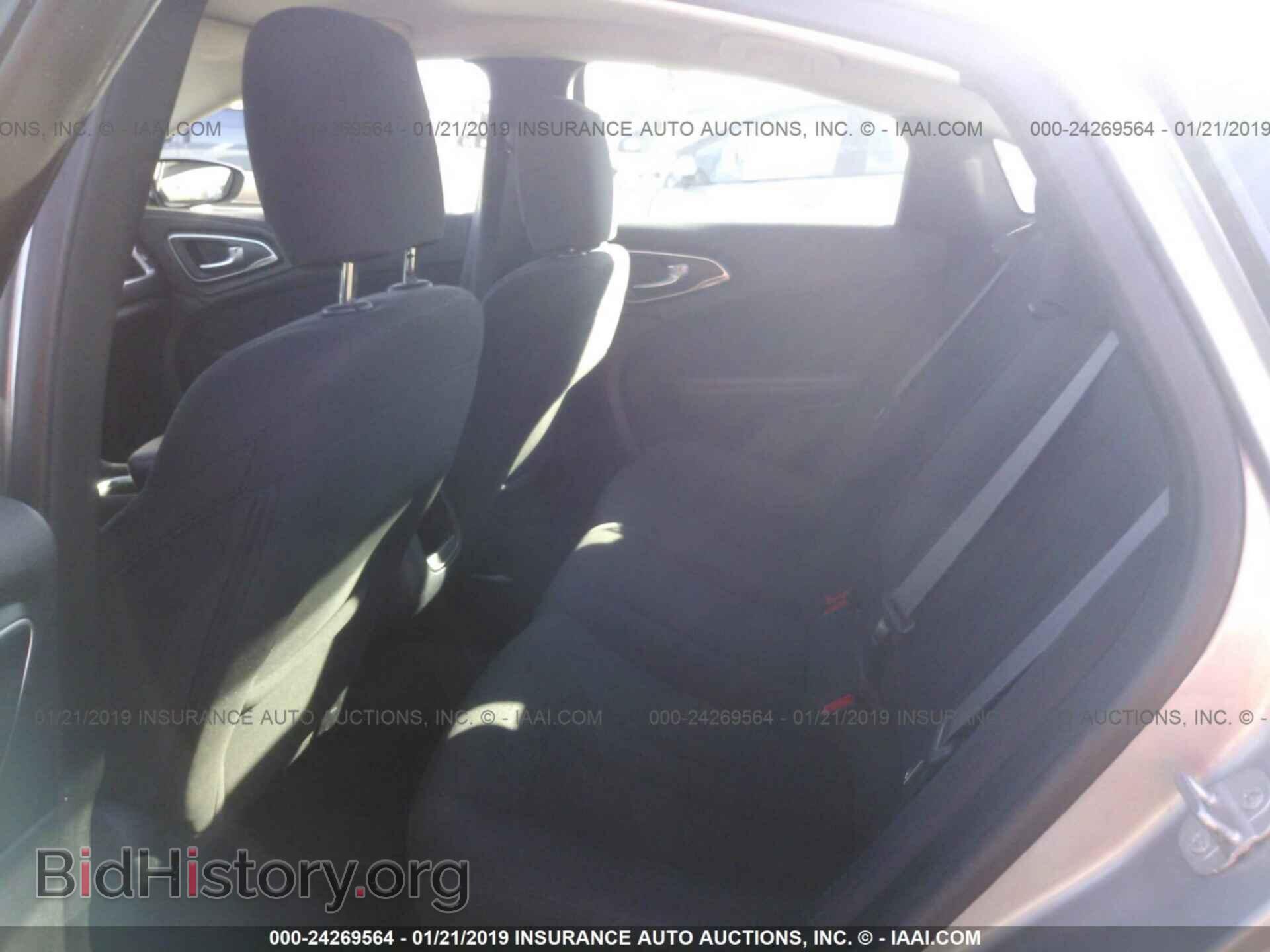 2015 CHRYSLER 200 - VIN: 1C3CCCAB9FN502219 - Photo 8