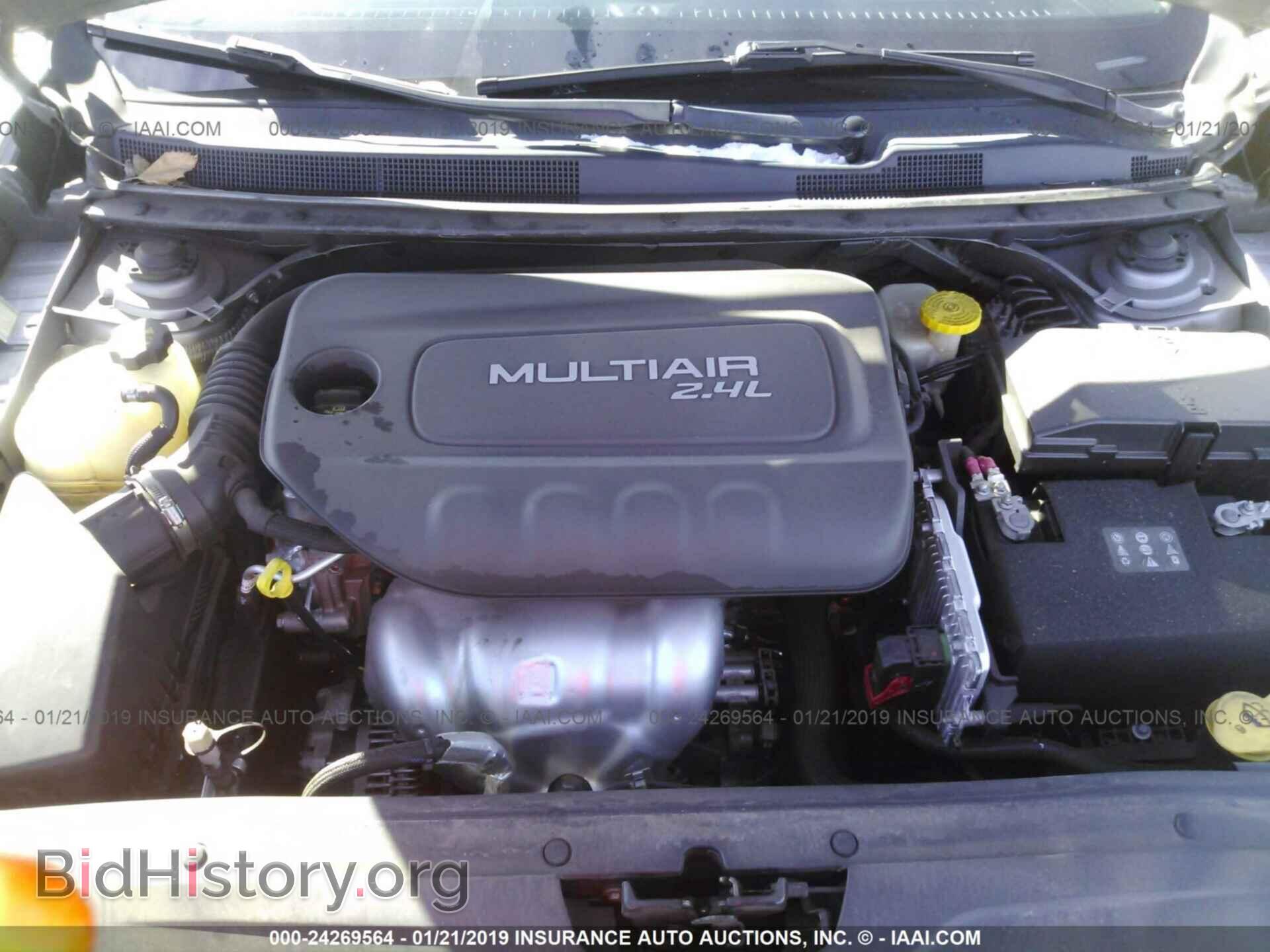 2015 CHRYSLER 200 - VIN: 1C3CCCAB9FN502219 - Photo 10
