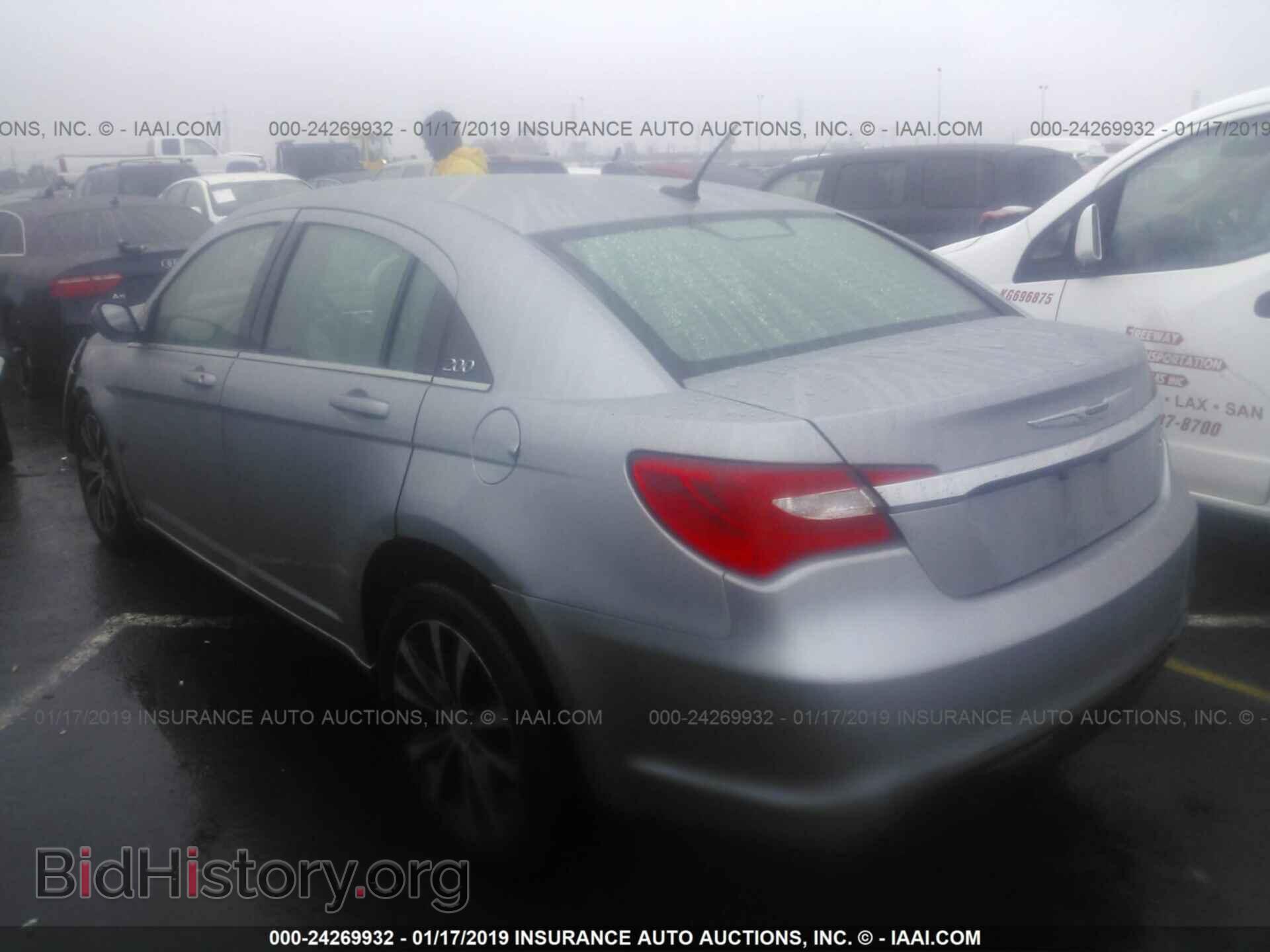 2014 CHRYSLER 200 - VIN: 1C3CCBBB1EN128437 - Фото 3