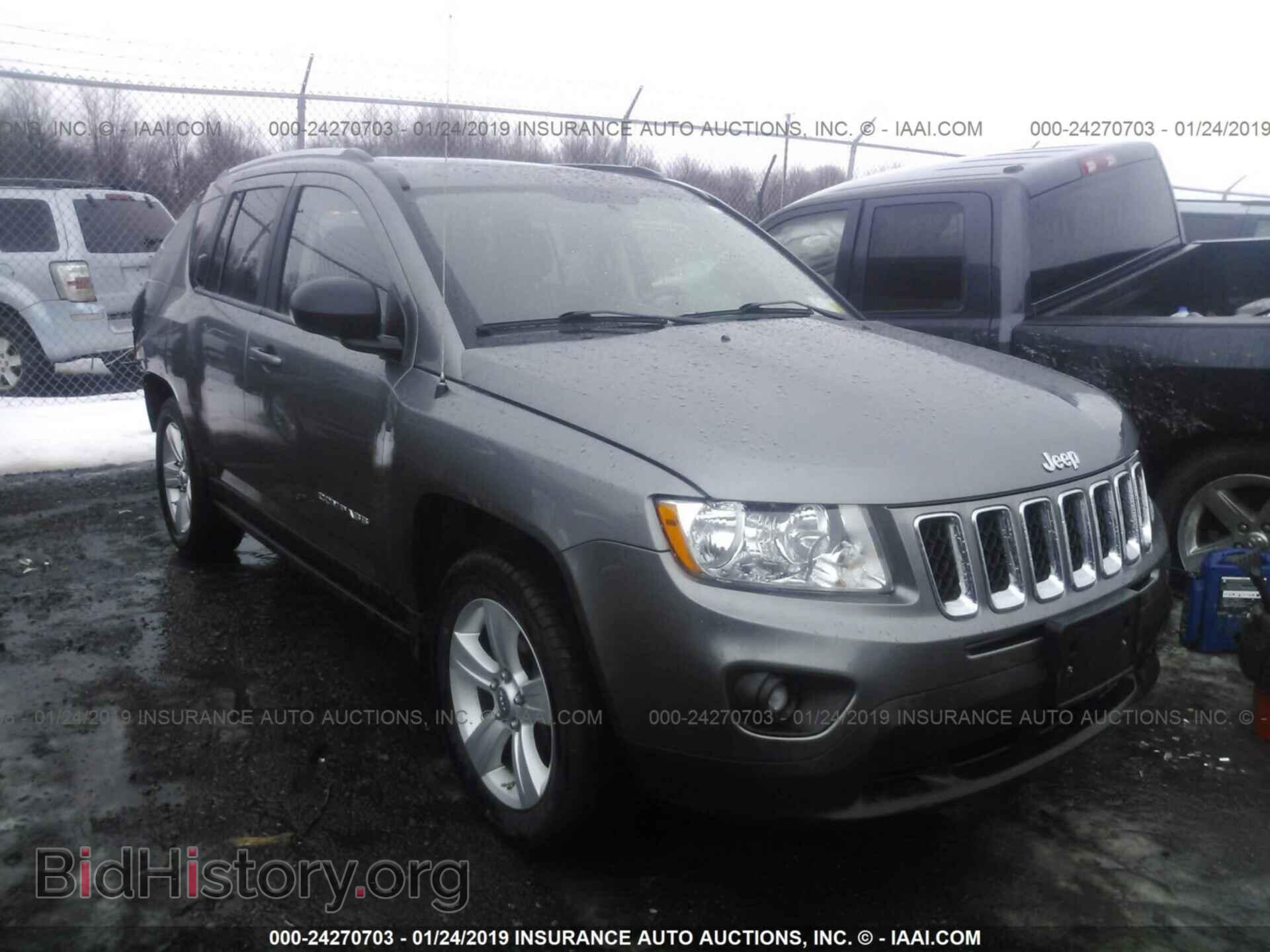 Фотография 1J4NF1FB5BD266171 - JEEP COMPASS 2011