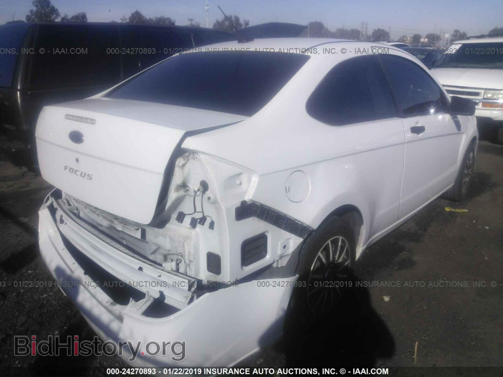 2008 FORD FOCUS - VIN: 1FAHP32N38W107793 - Photo 4