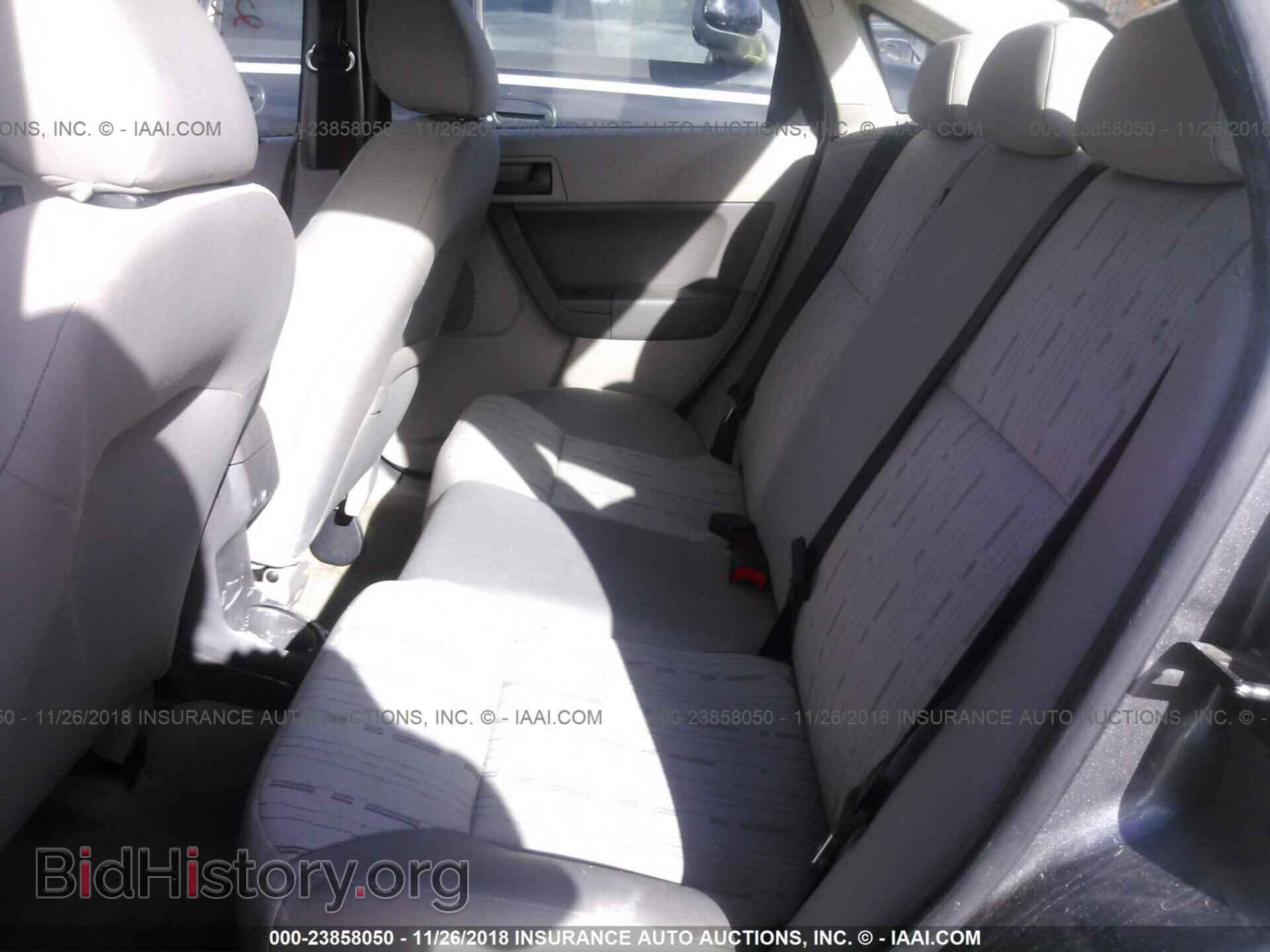 2011 FORD FOCUS - VIN: 1FAHP3FN9BW100803 - Фото 8