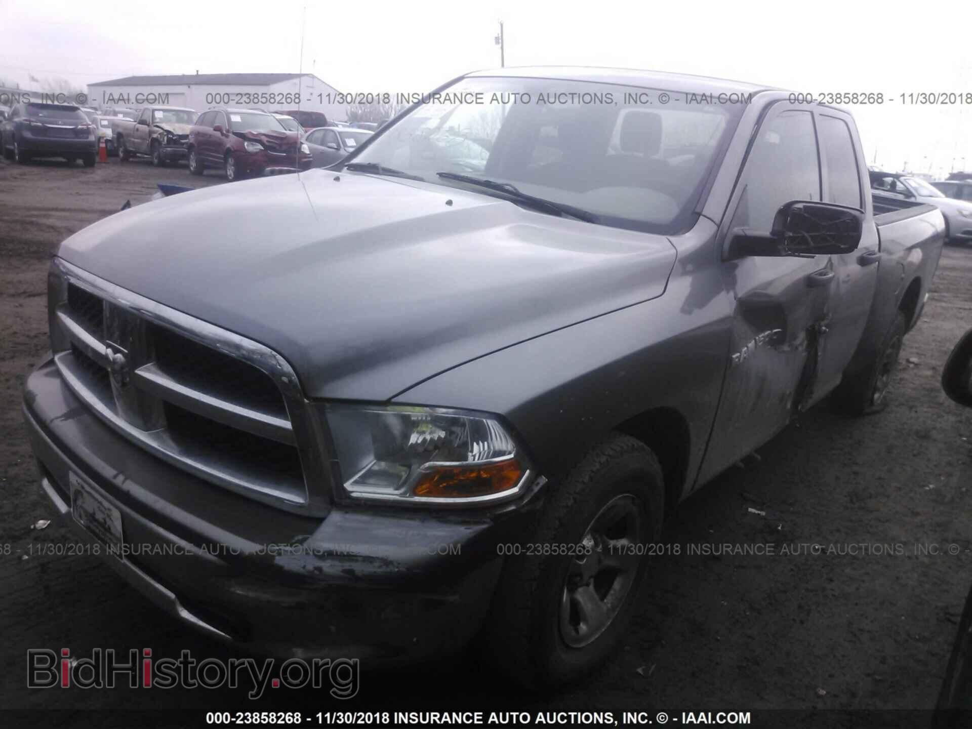 2011 DODGE RAM 1500 - VIN: 1D7RV1GP9BS682133 - Фото 2