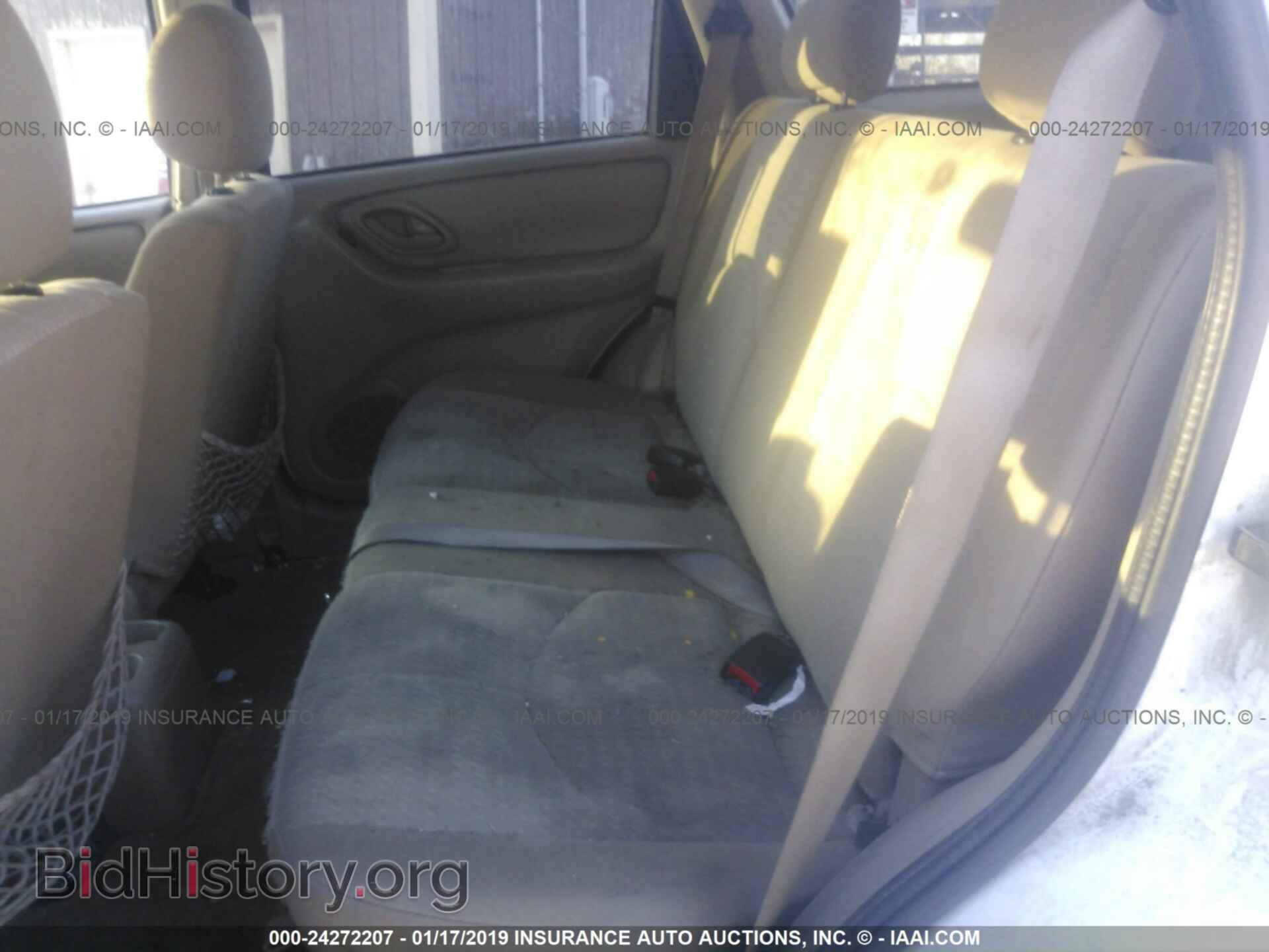 2004 MAZDA TRIBUTE - VIN: 4F2YZ02BX4KM01573 - Photo 8