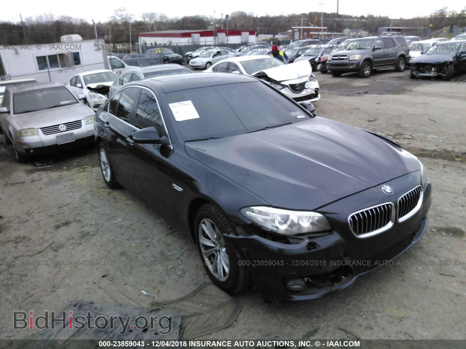 Photo WBA5A7C56FD625388 - BMW 528 2015