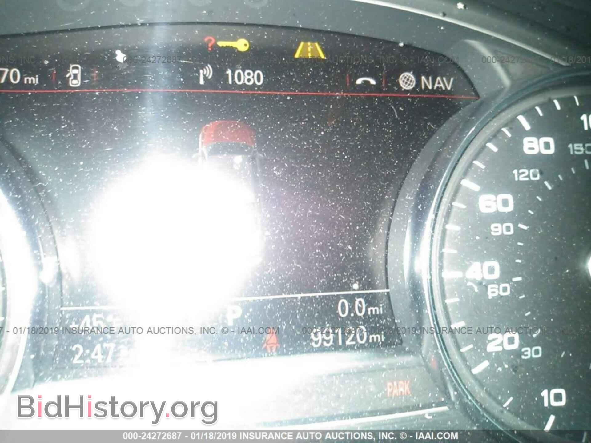 2011 AUDI A8 - VIN: WAURVAFD6BN010639 - Фото 7