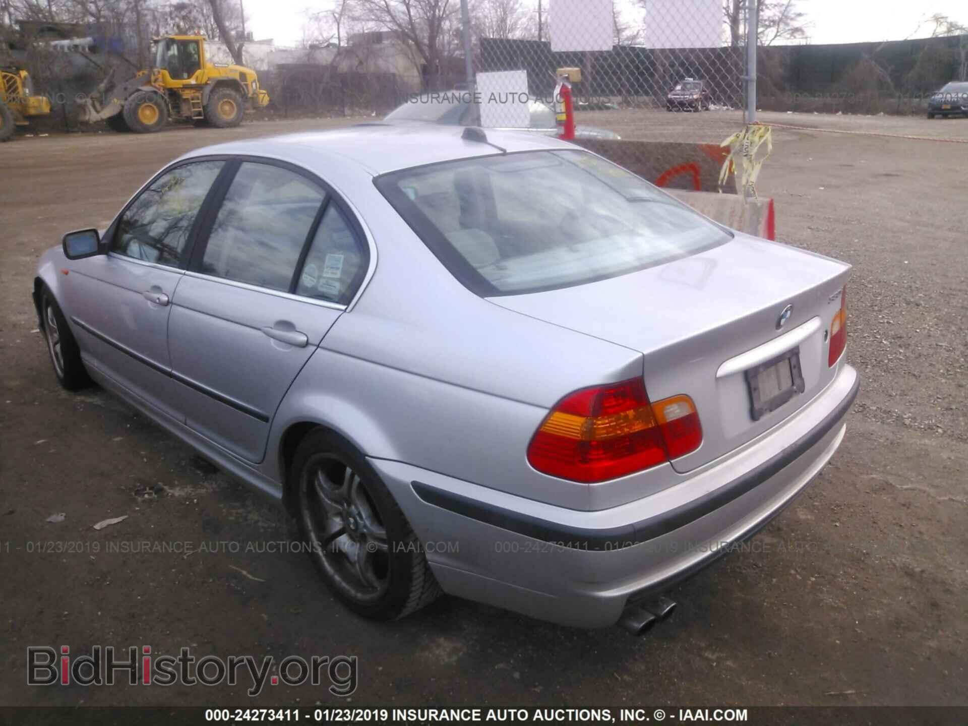 2003 BMW 330 - VIN: WBAEV53473KM24381 - Фото 3