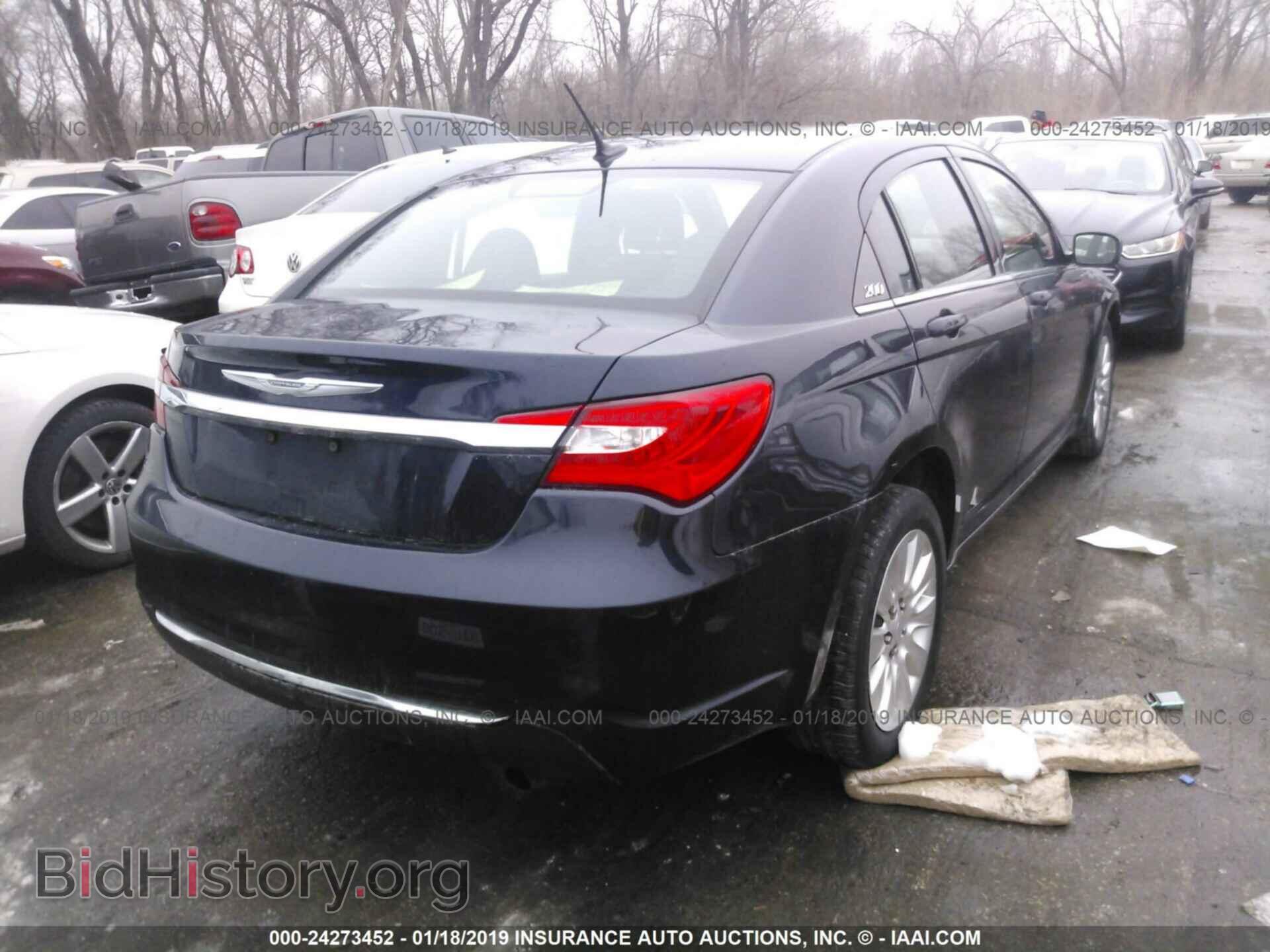 2012 CHRYSLER 200 - VIN: 1C3CCBAB1CN107988 - Фото 4