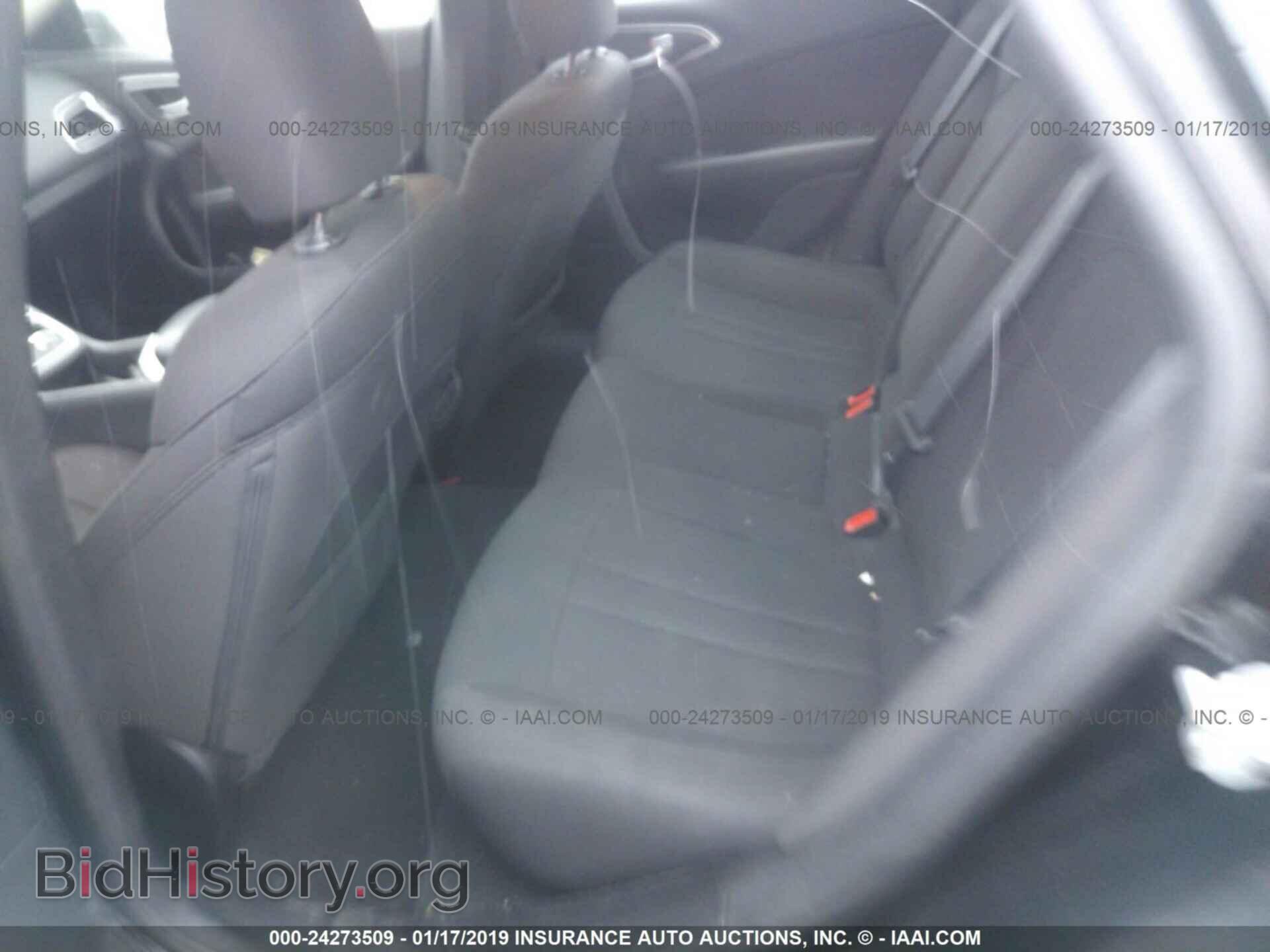 2016 CHRYSLER 200 - VIN: 1C3CCCAB2GN152689 - Photo 8