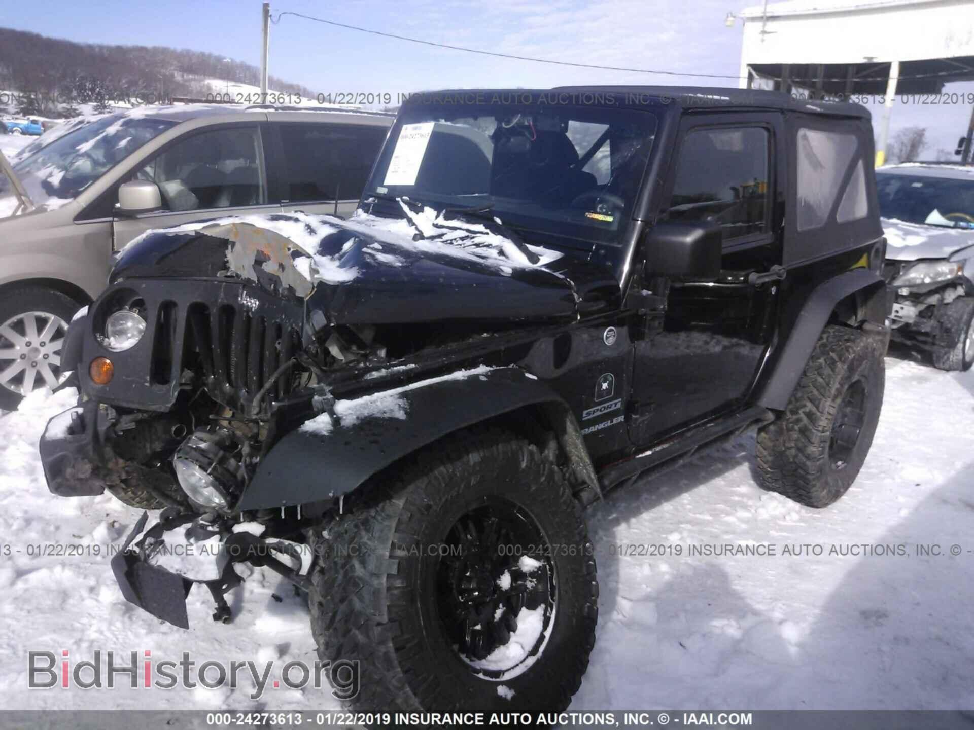 2011 JEEP WRANGLER - VIN: 1J4AA2D10BL577381 - Фото 2