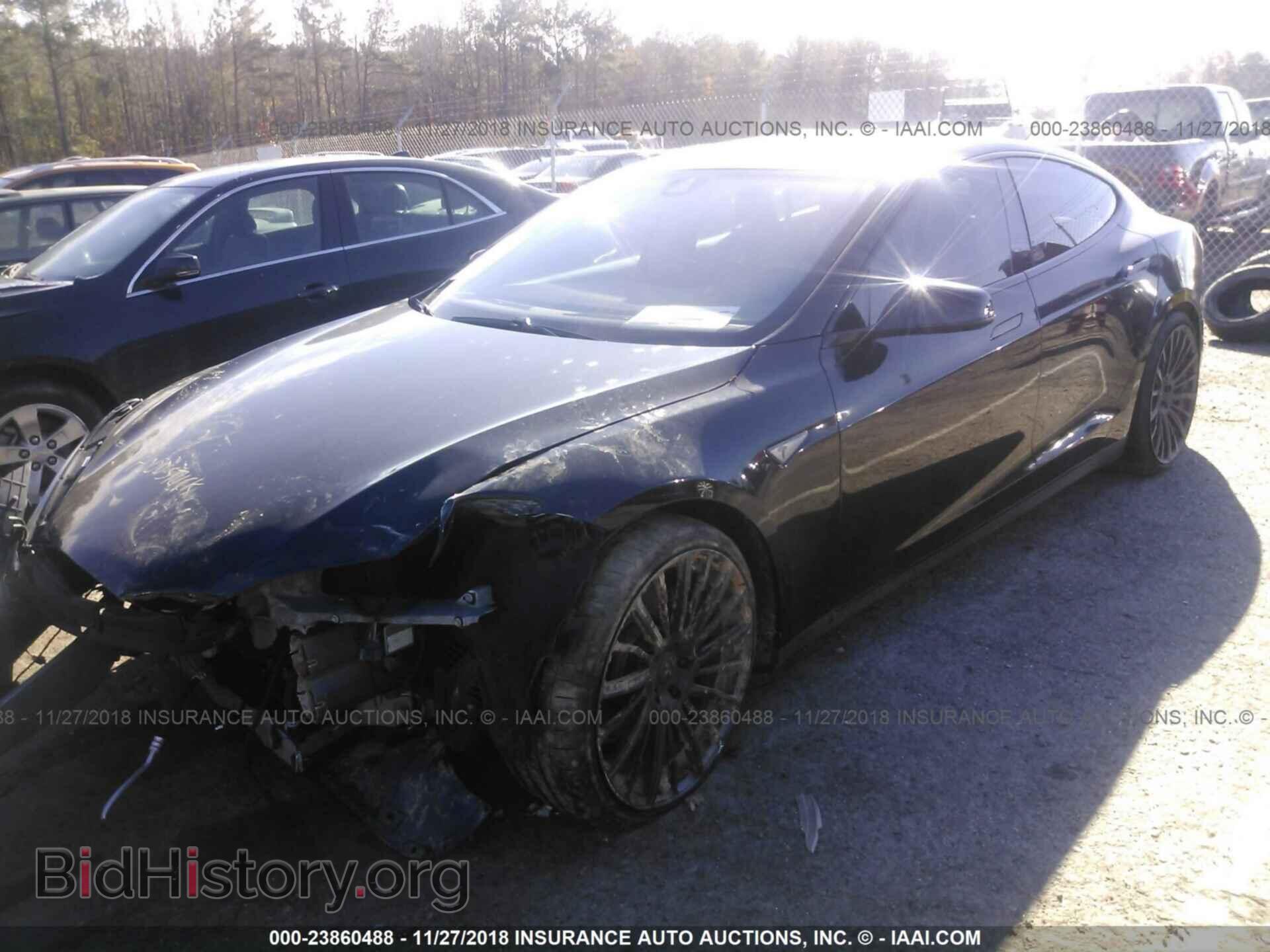 2014 TESLA MODEL S - VIN: 5YJSA1H10EFP52895 - Photo 2