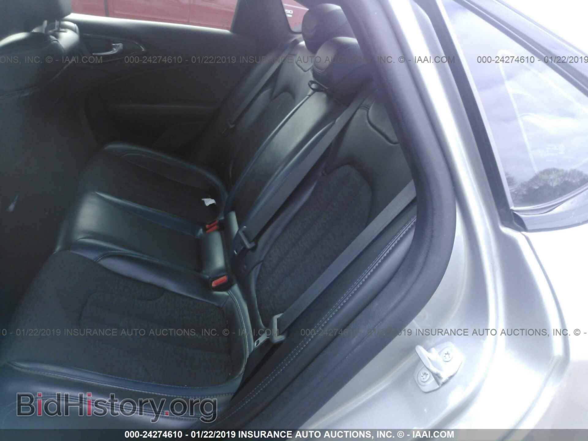 2016 CHRYSLER 200 - VIN: 1C3CCCBB4GN116565 - Photo 8
