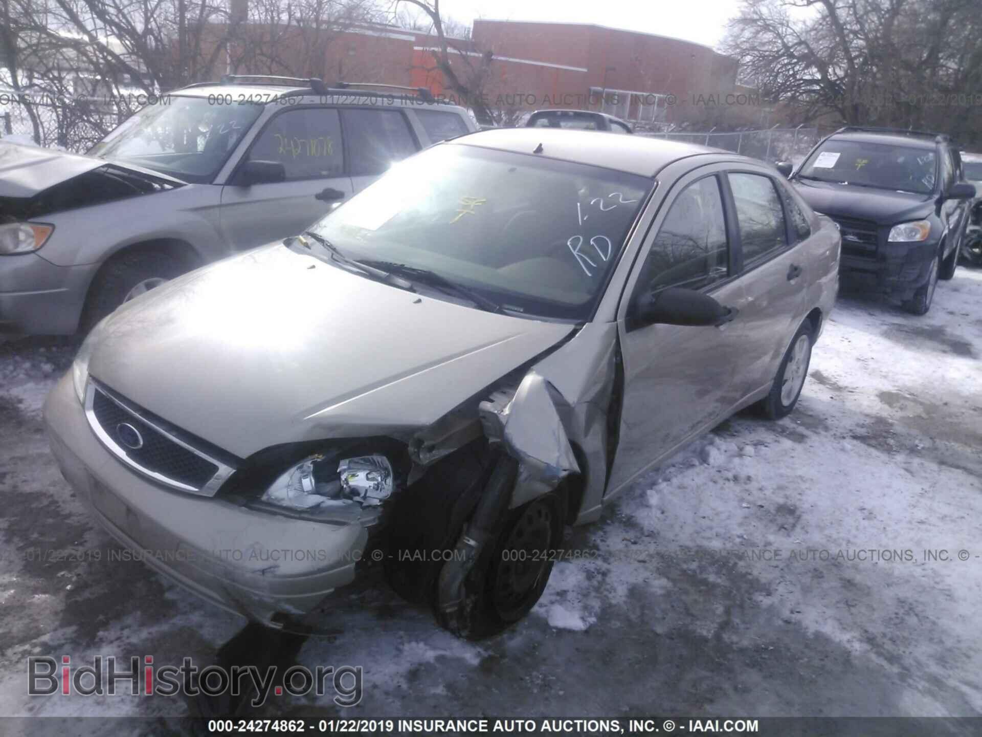 2006 FORD FOCUS - VIN: 1FAHP34N46W228455 - Photo 2