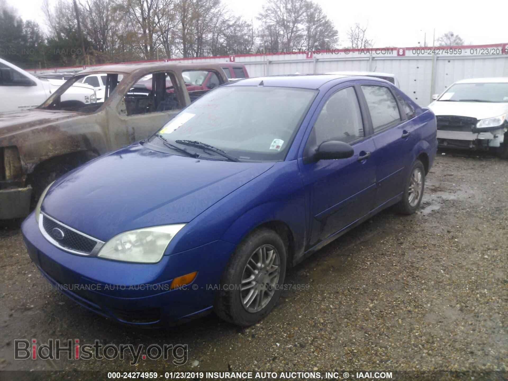 2005 FORD FOCUS - VIN: 1FAFP34N55W195097 - Фото 2
