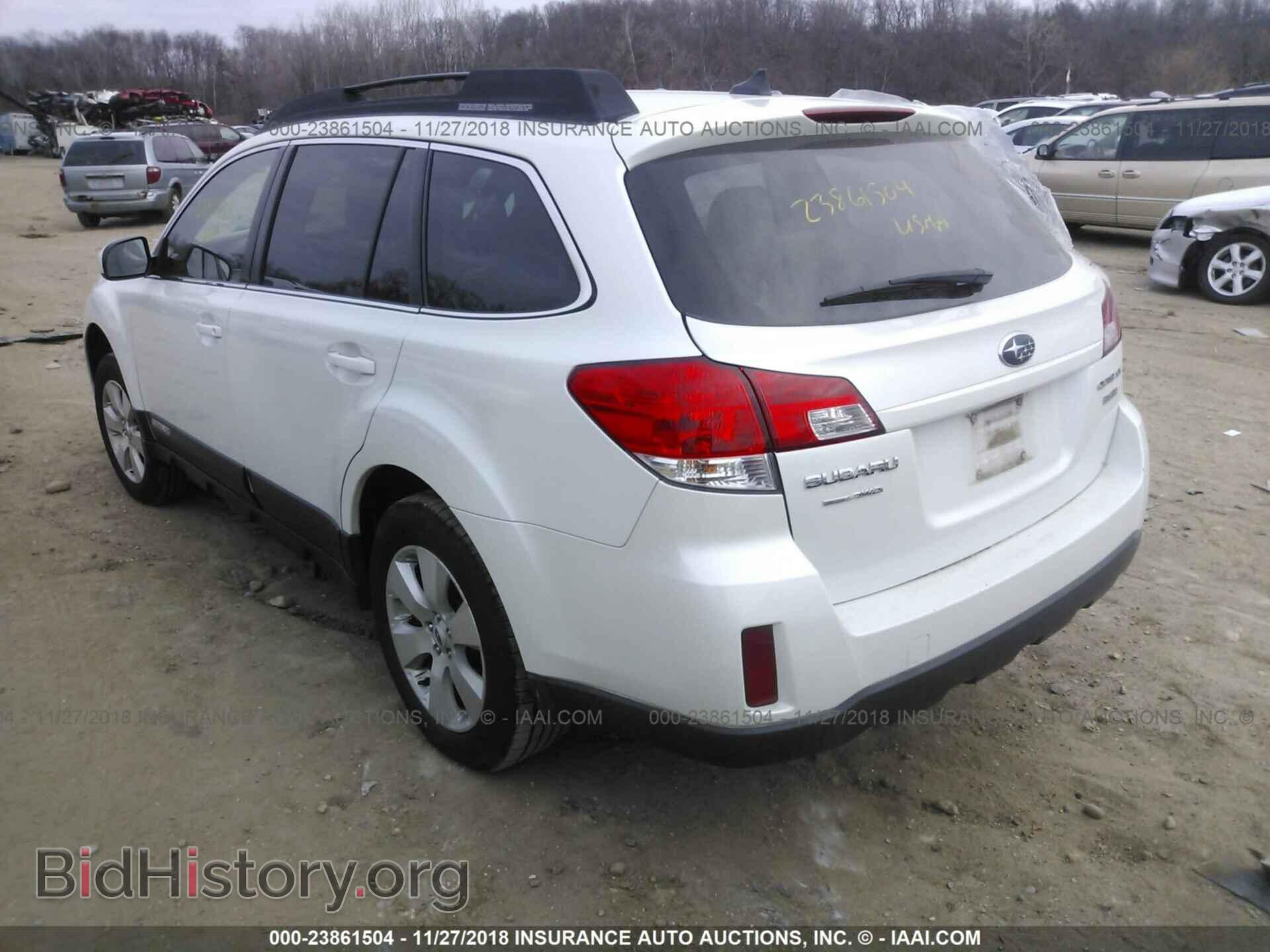 2011 SUBARU OUTBACK - VIN: 4S4BRDJC7B2442811 - Фото 3