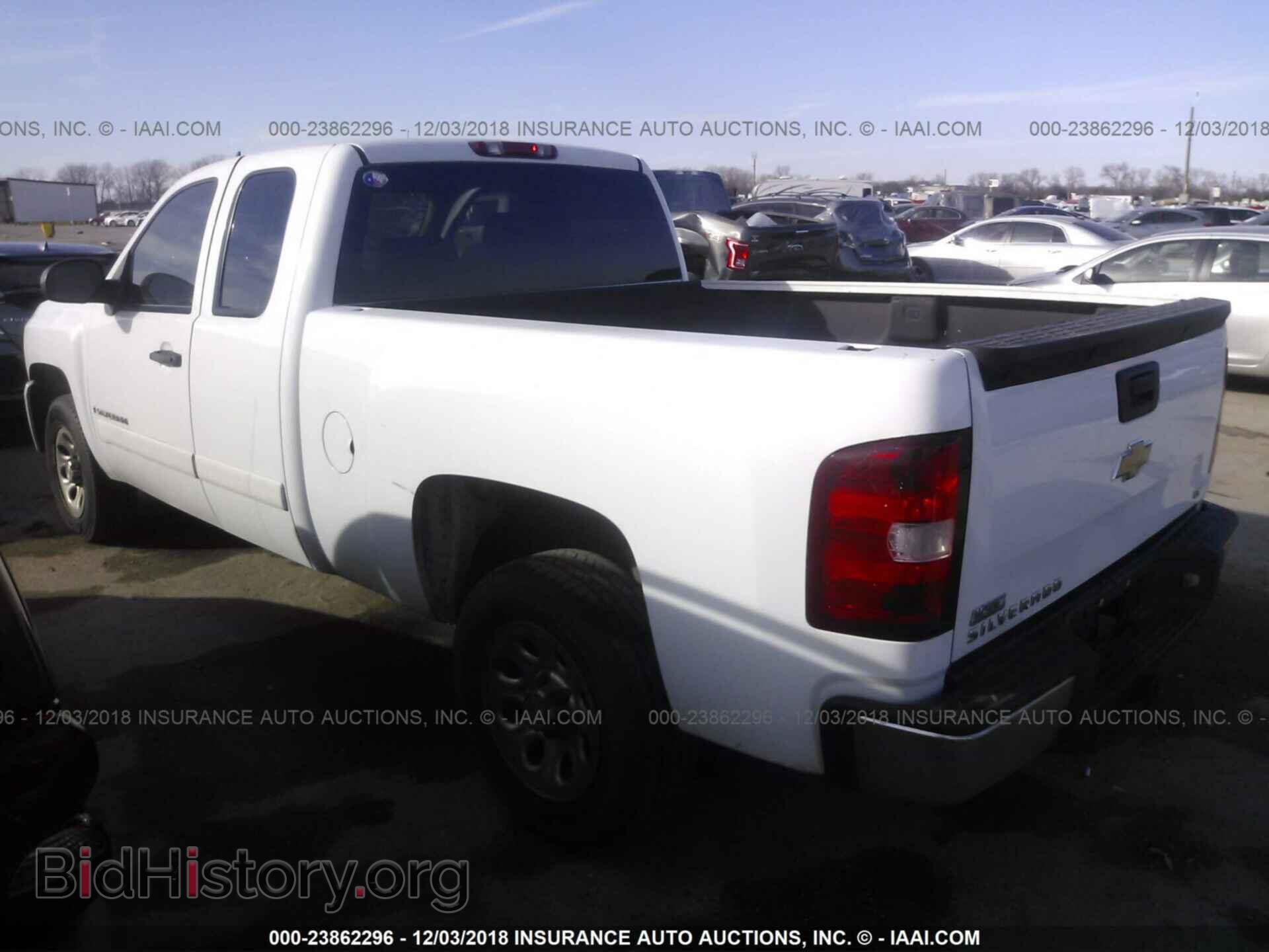 2008 CHEVROLET SILVERADO - VIN: 2GCEC19C881314916 - Фото 3