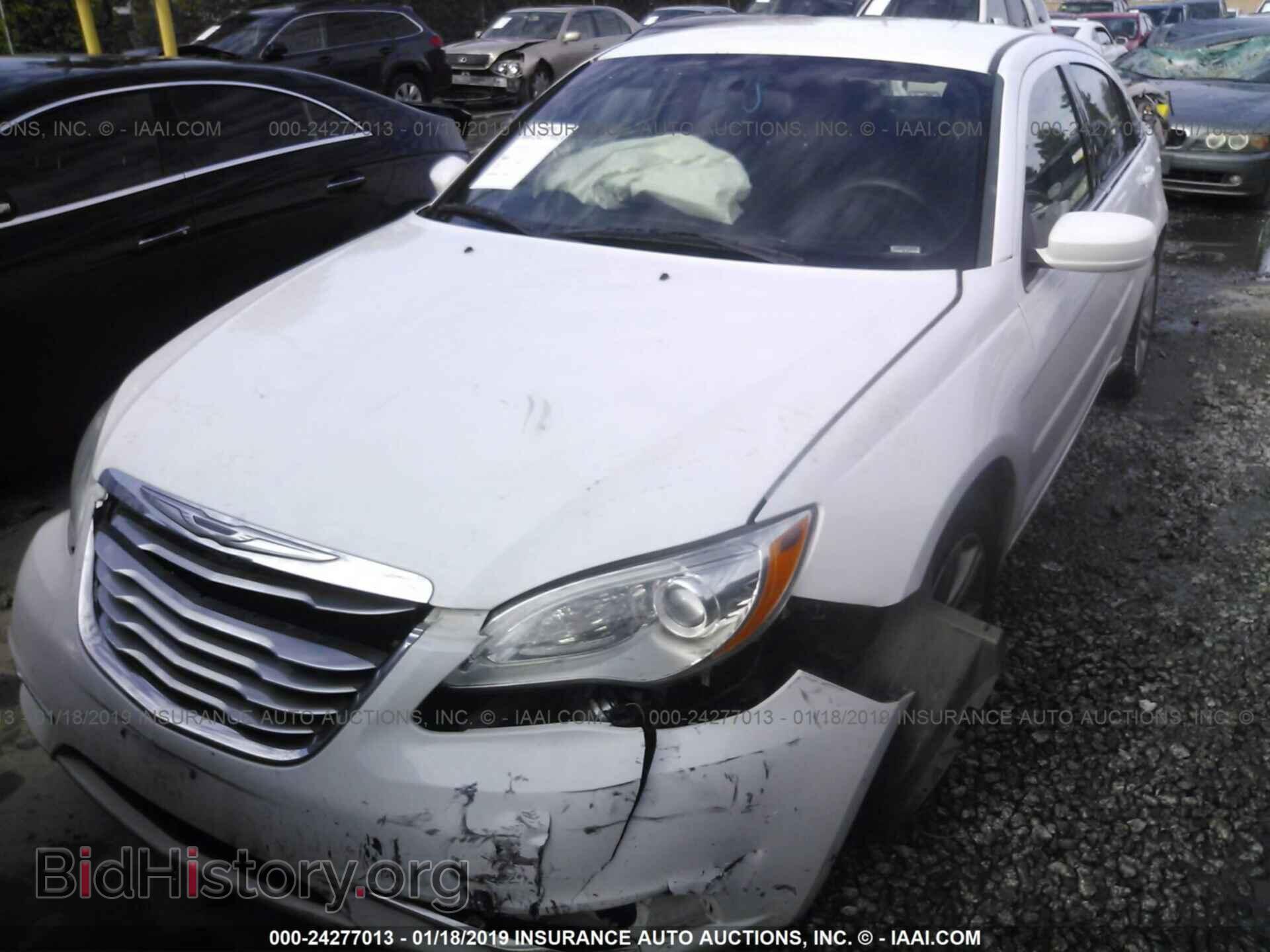 2012 CHRYSLER 200 - VIN: 1C3CCBAB9CN317058 - Фото 2