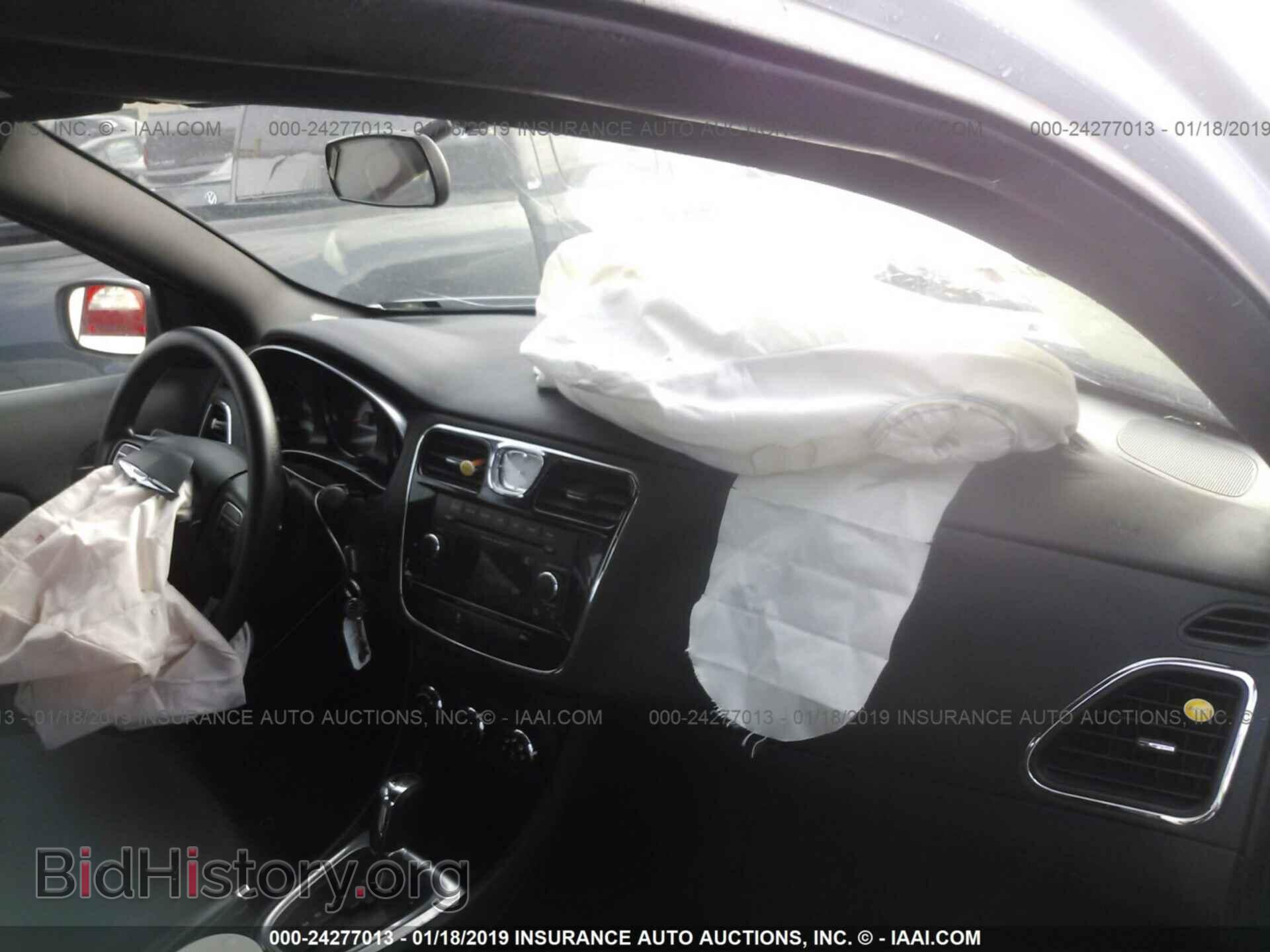 2012 CHRYSLER 200 - VIN: 1C3CCBAB9CN317058 - Фото 5