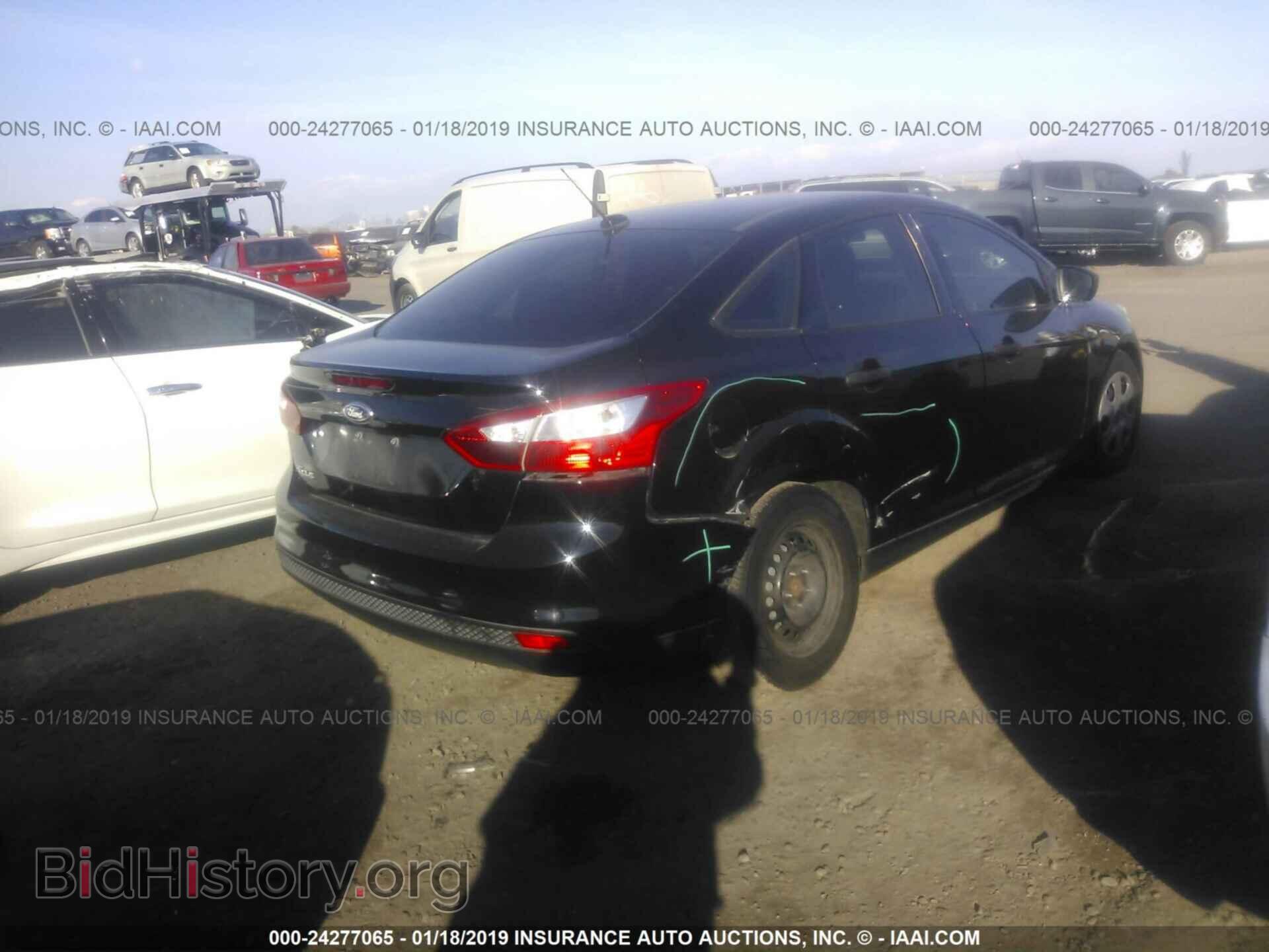 2012 FORD FOCUS - VIN: 1FAHP3E23CL215861 - Photo 4