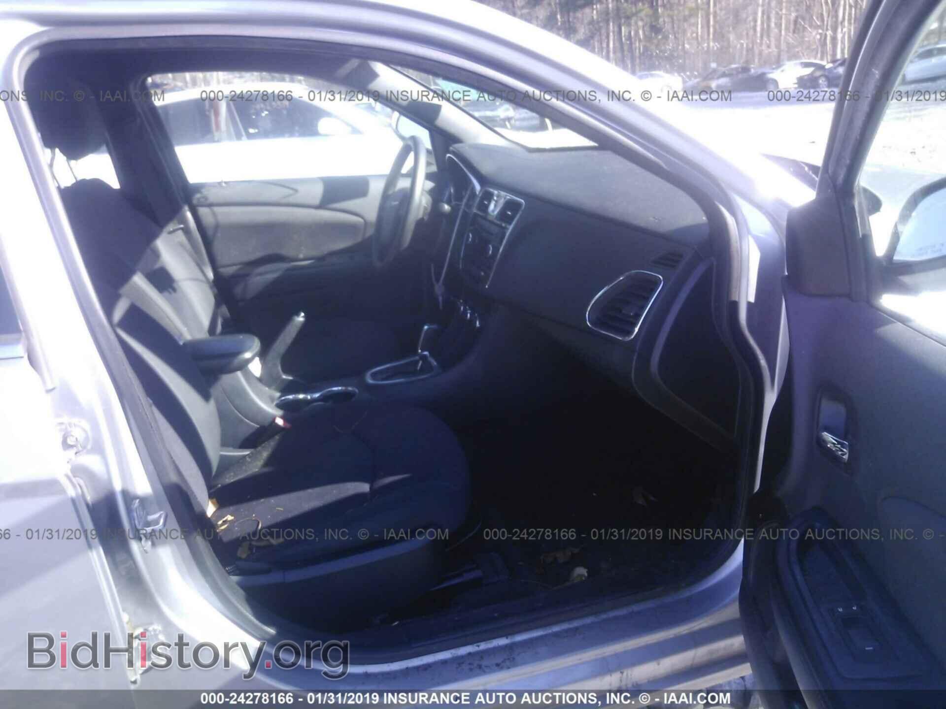 2014 CHRYSLER 200 - VIN: 1C3CCBAB3EN122849 - Фото 5