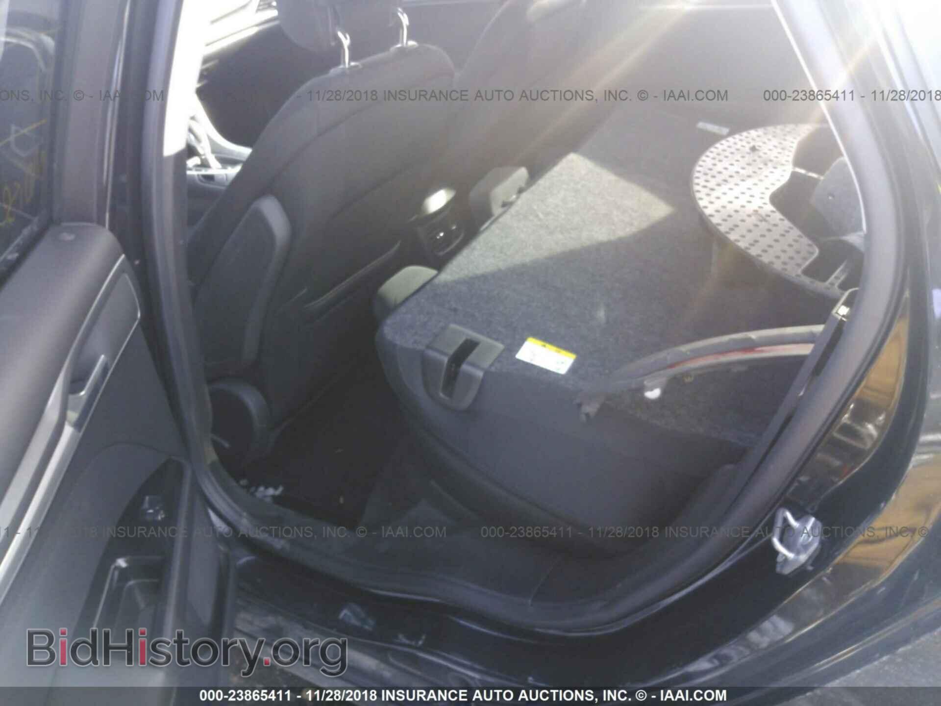 2014 BMW 320 - VIN: WBA3C3C57EPV90982 - Фото 8