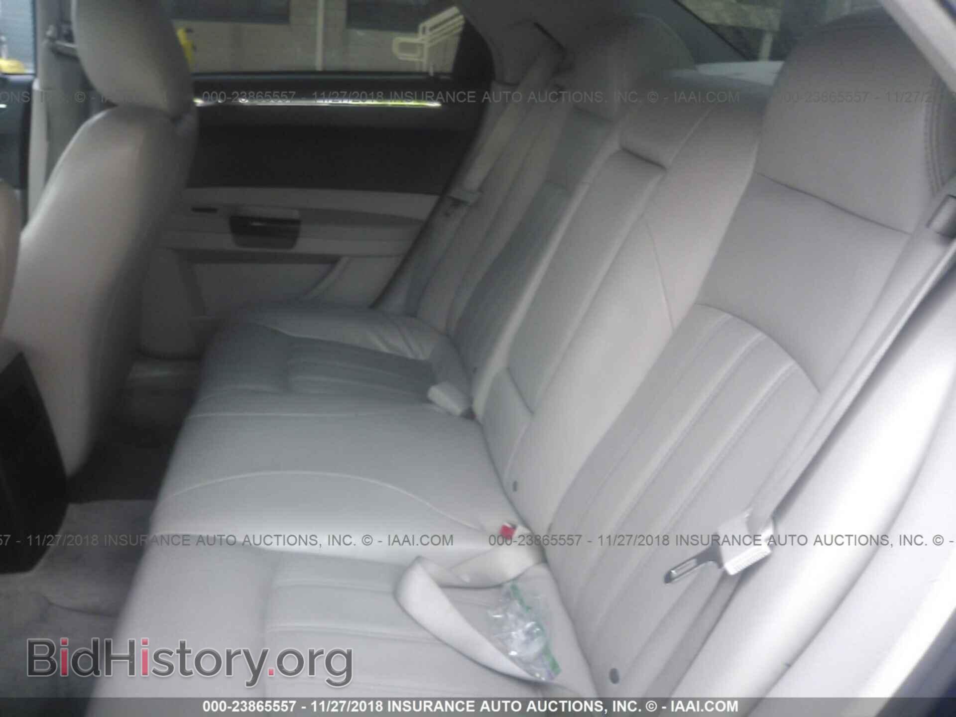 2005 CHRYSLER 300C - VIN: 2C3AA63HX5H502012 - Фото 8