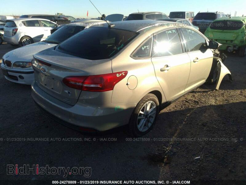 2016 Ford FOCUS (VIN 1FADP3F21GL380309) — фото 4 из 10